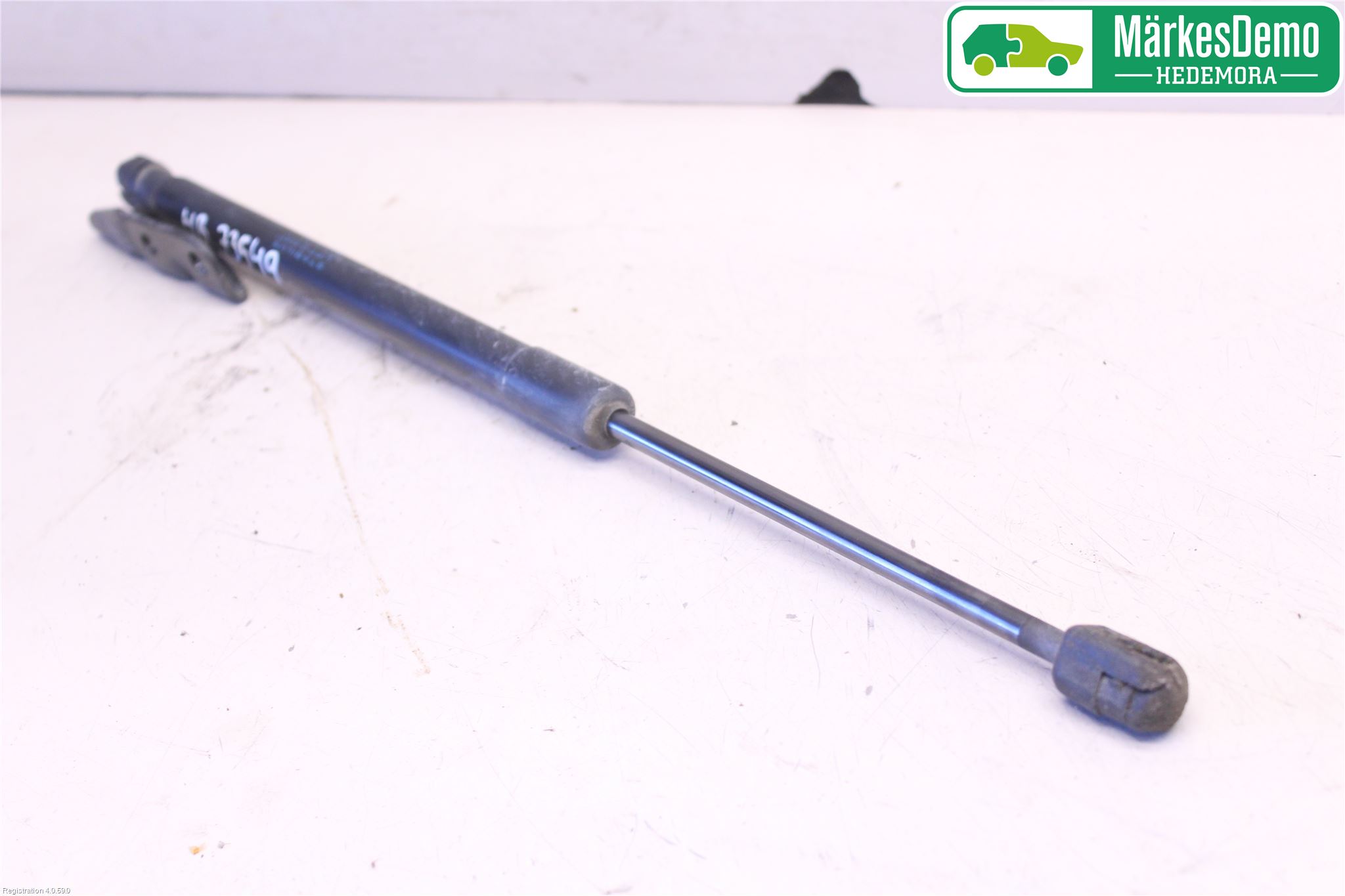 Suzuki SX4 06-09 Gasfjäder Baklucka