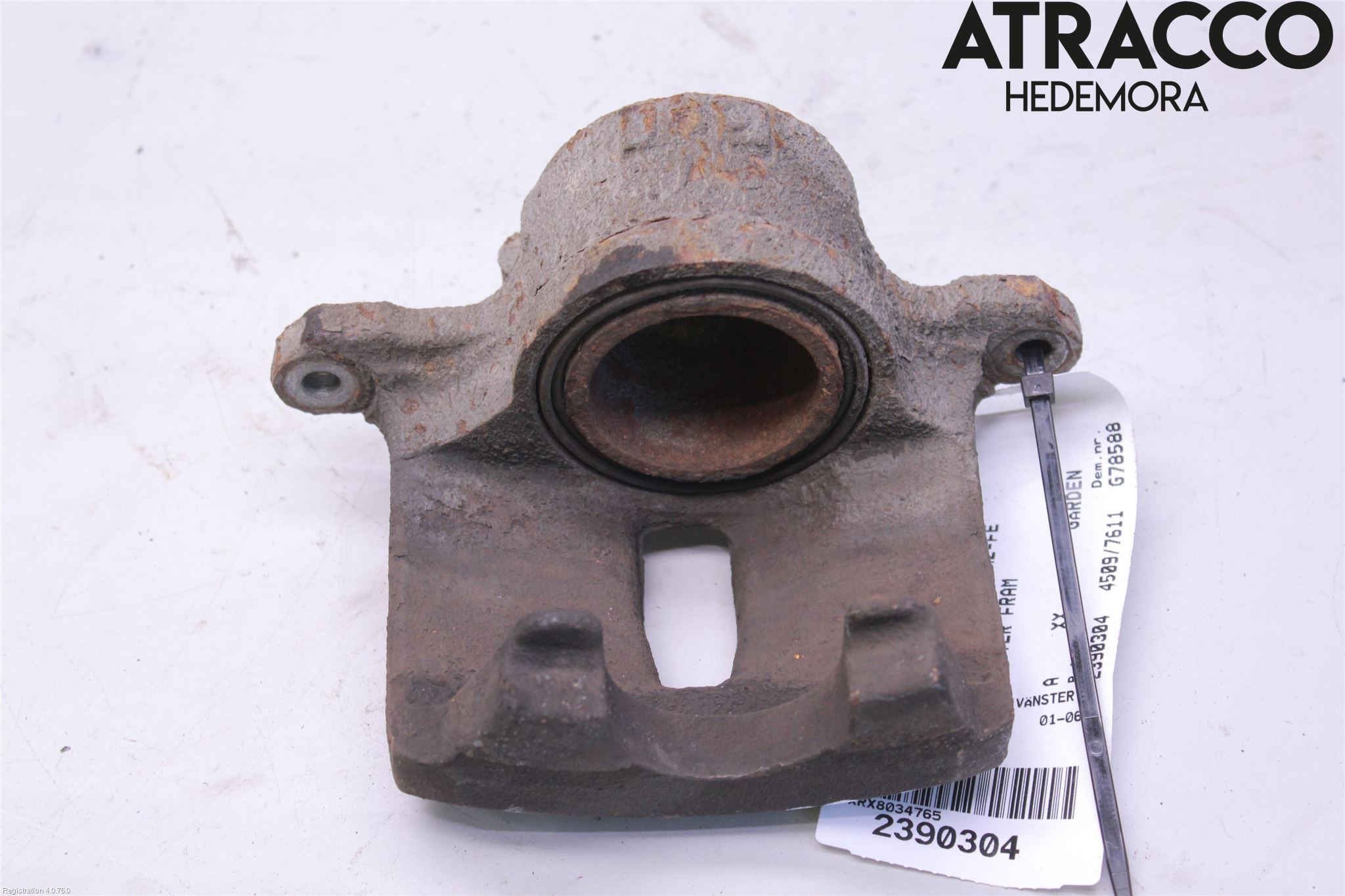 Toyota CAMRY    01-06 Bromsok Fram Vänster