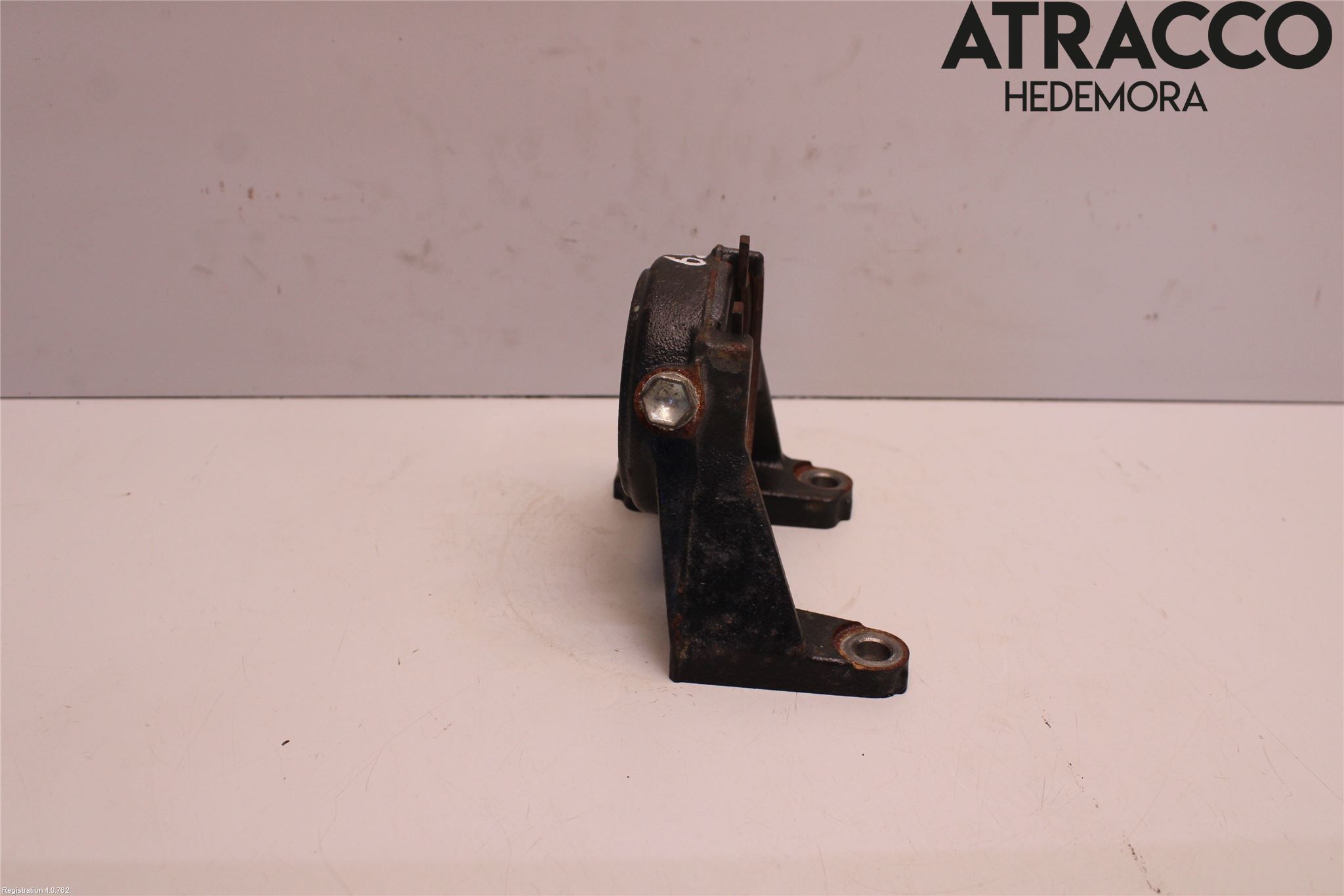 Lexus NX 300h 15-21 Drivaxel Fram Höger