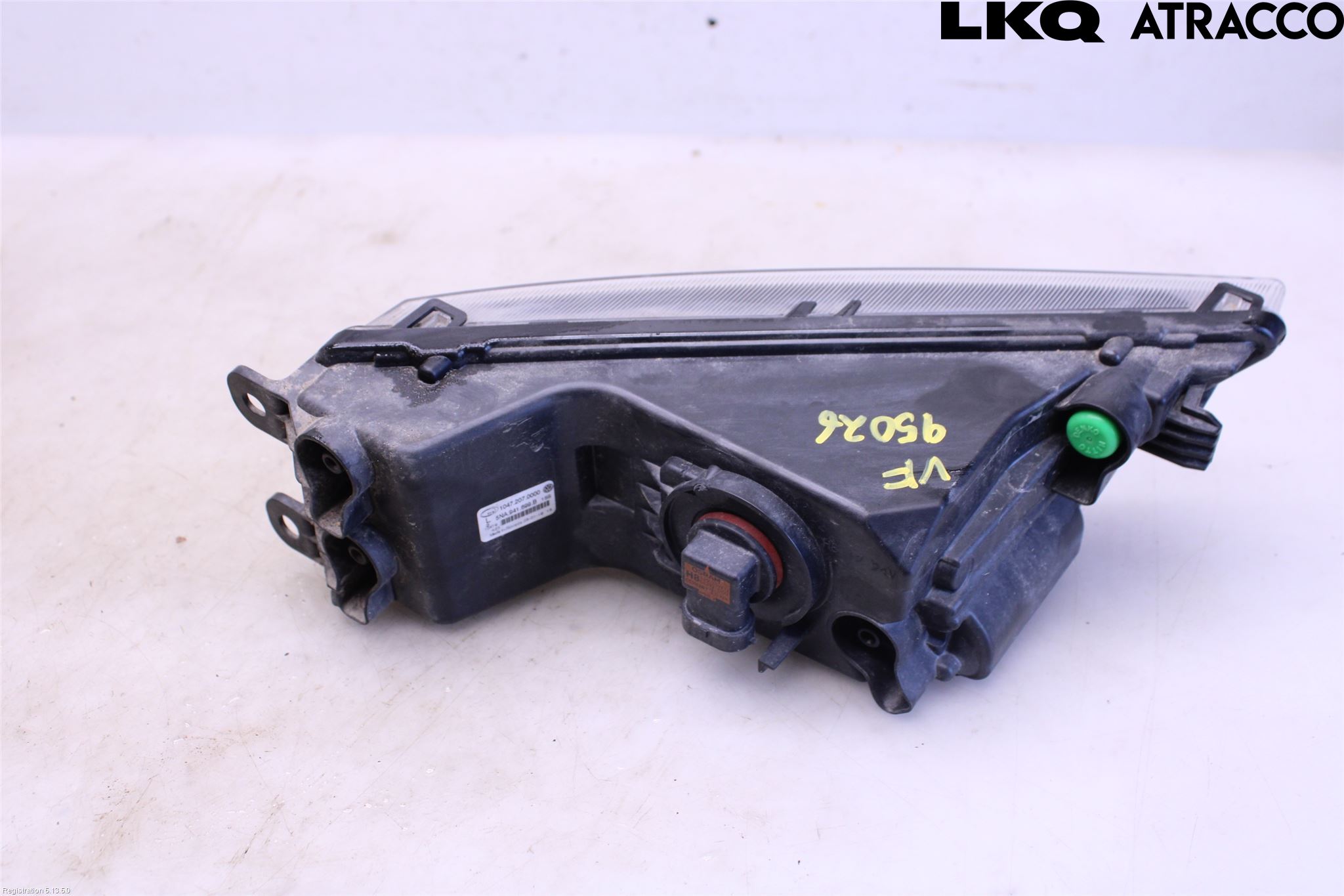Volkswagen VW TIGUAN 16-24 Dimljus-Varselljus Fram