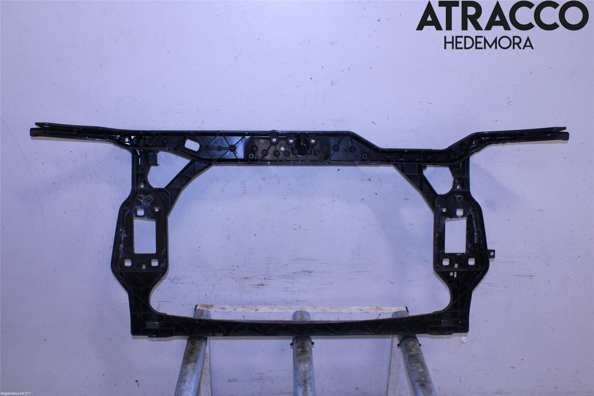 Audi A4/S4 08-11 Frontplåt