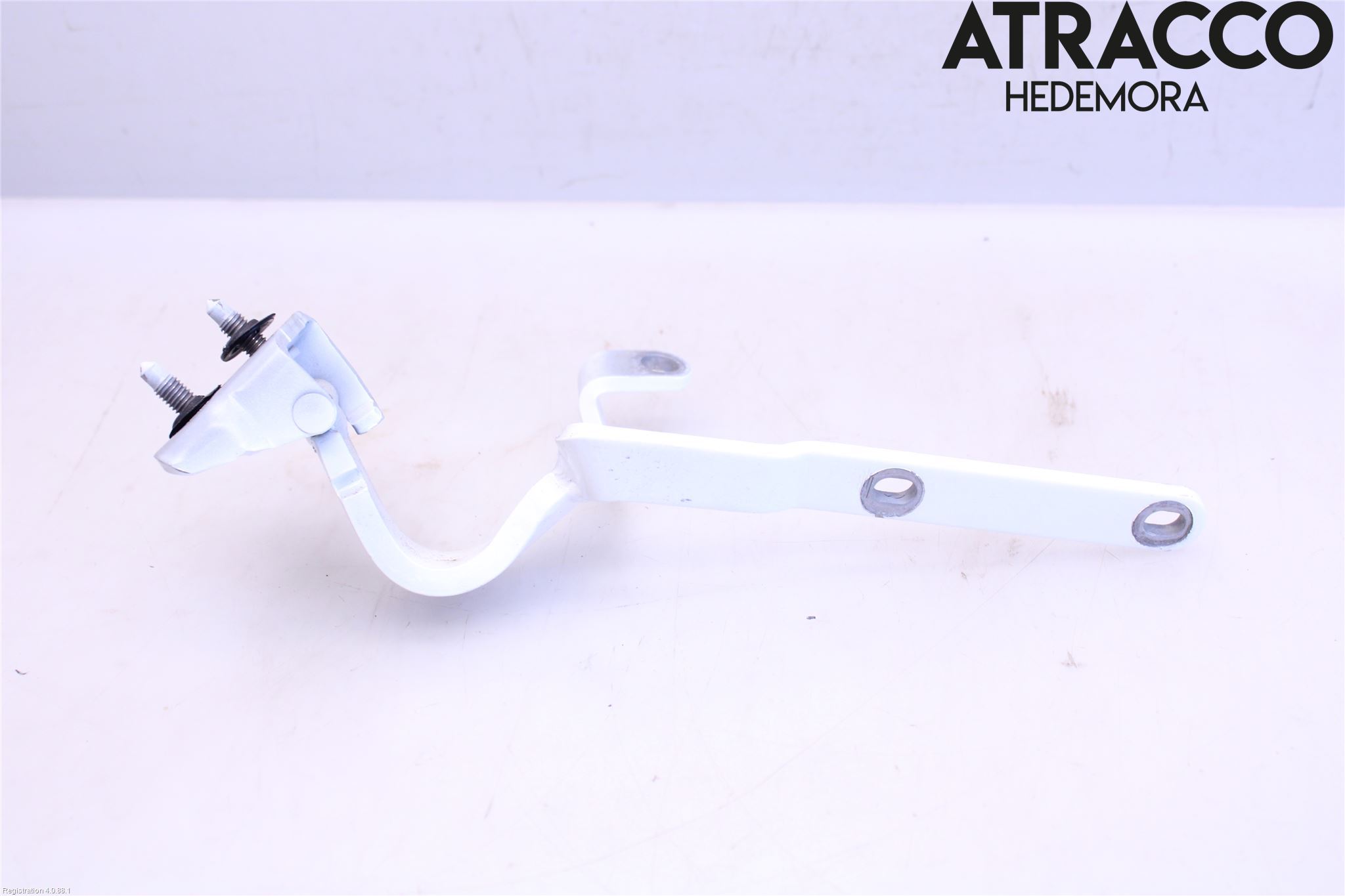 Audi A5 17- Bakluckegångjärn Vä