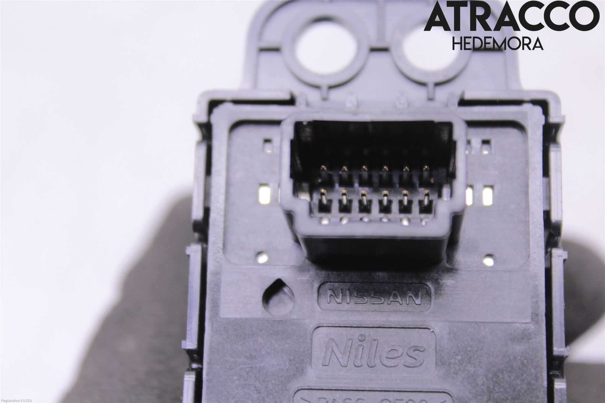 Nissan QASHQAI 14-17 Strömställare Parkeringsbroms