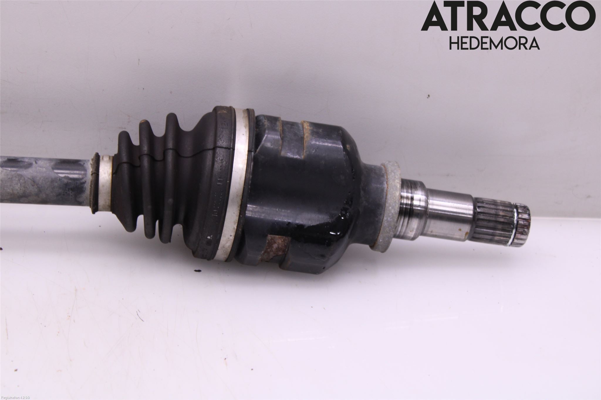 Toyota YARIS XP130 15-20 Drivaxel Fram Höger