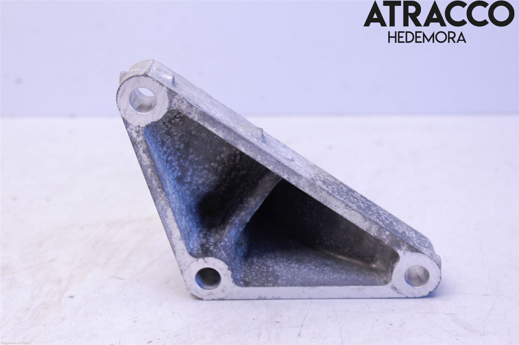 Subaru OUTBACK 15-20 Motorfäste