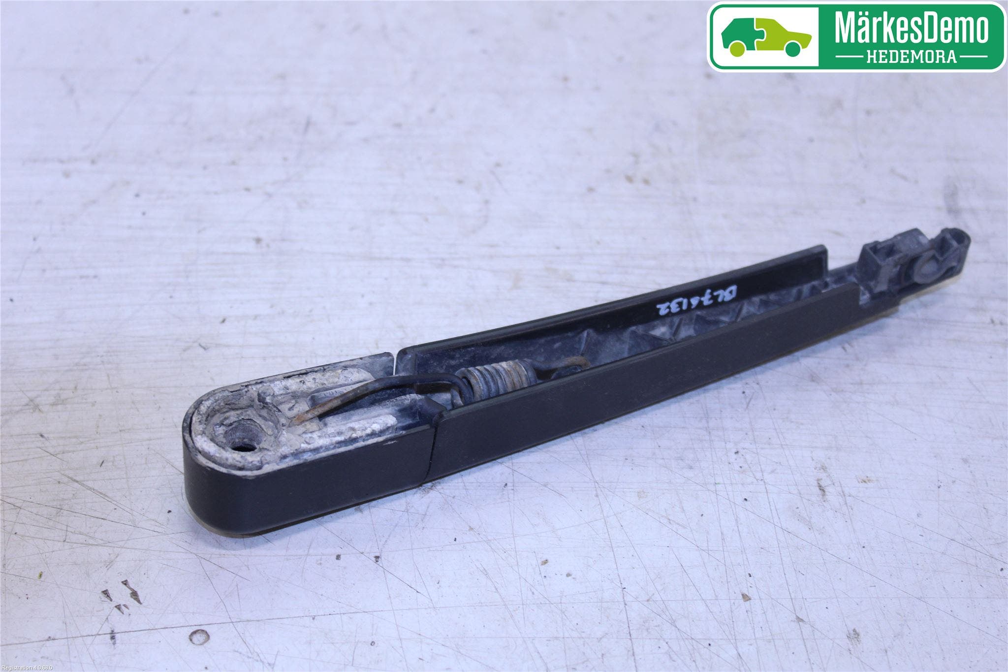 Kia CARENS III 13-19 Torkararm-Bakruta