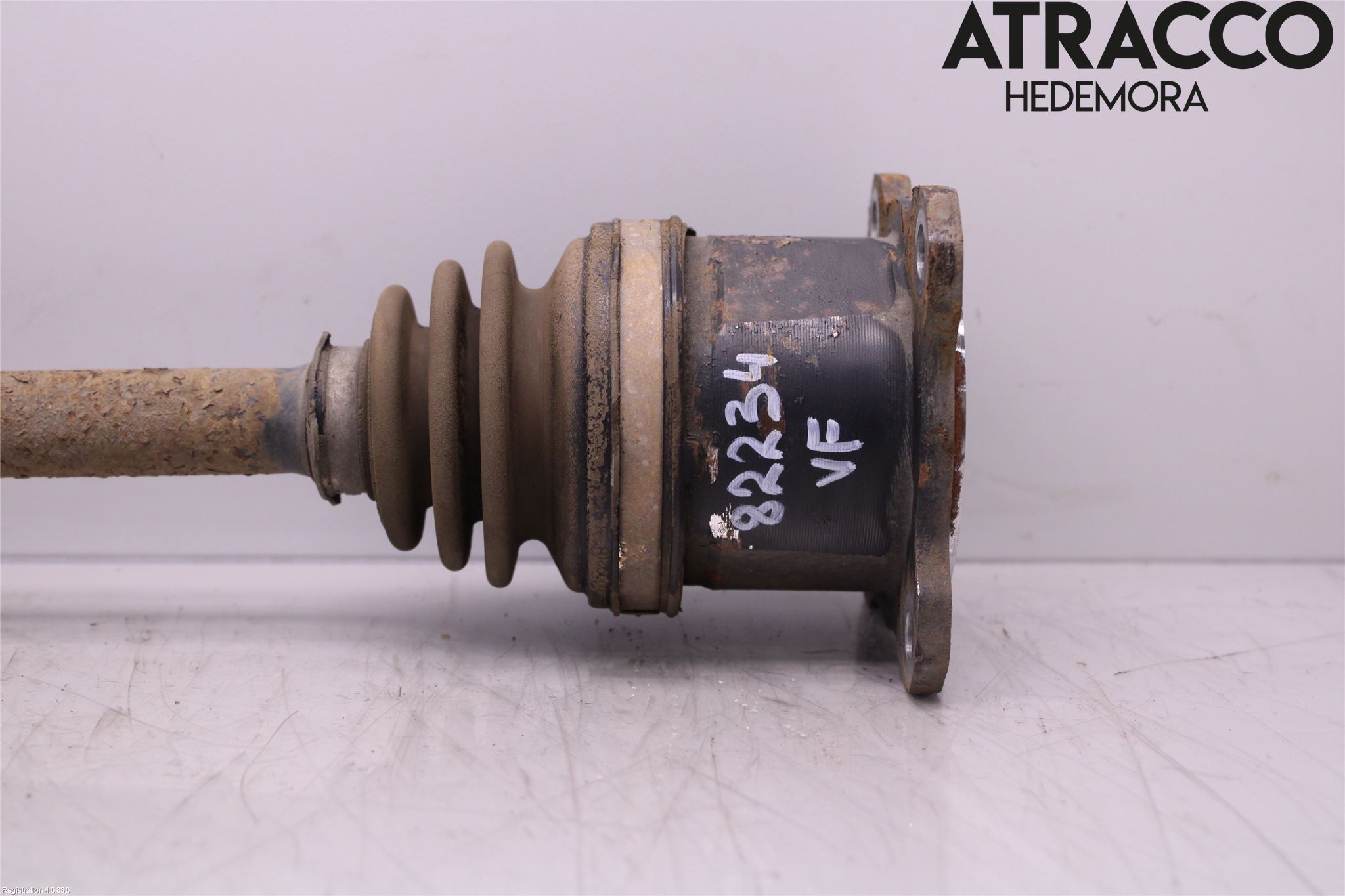Suzuki GRAND VITARA II 06-14 Drivaxel Fram Vänster