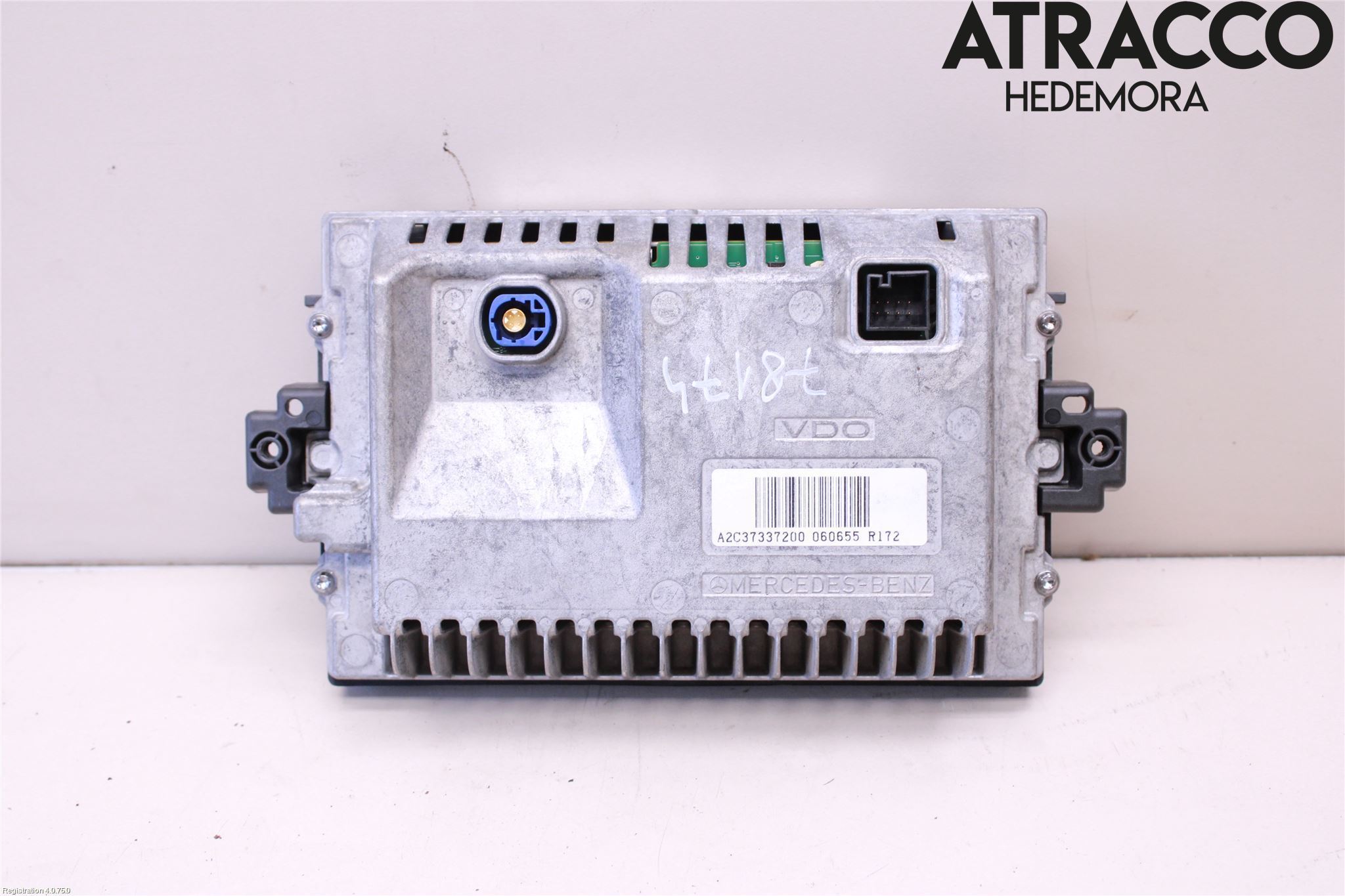 Mercedes-Benz MB C-KLASS (W204) 07-15 Bildskärm