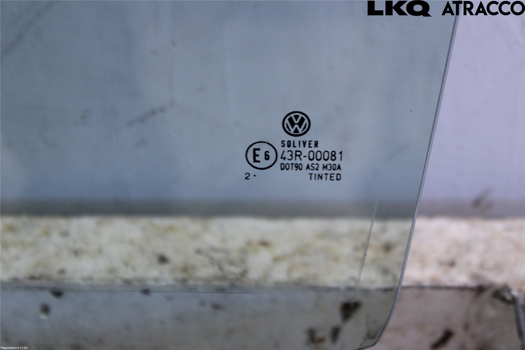 Volkswagen VW PASSAT 01-05 Dörruta Bak Vänster