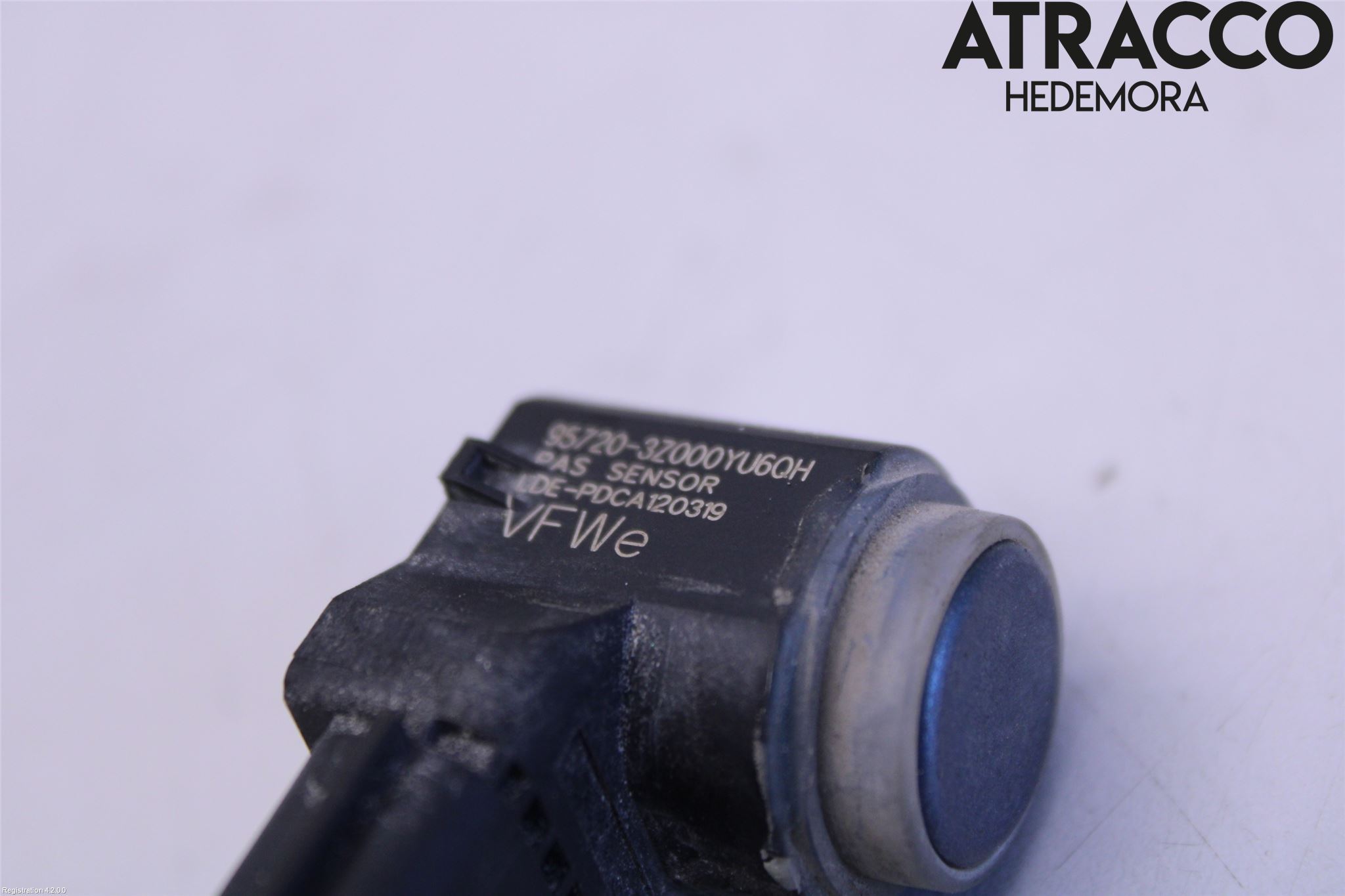 Hyundai i40 08-15 Parkeringshjälp Frontsensor