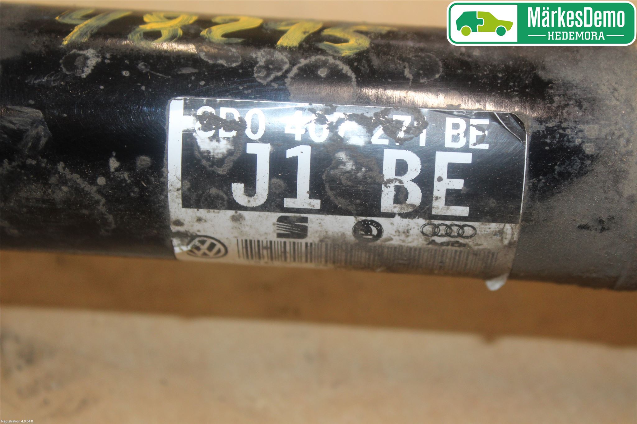 Audi A4/S4 99B-00 Drivaxel Fram Vänster