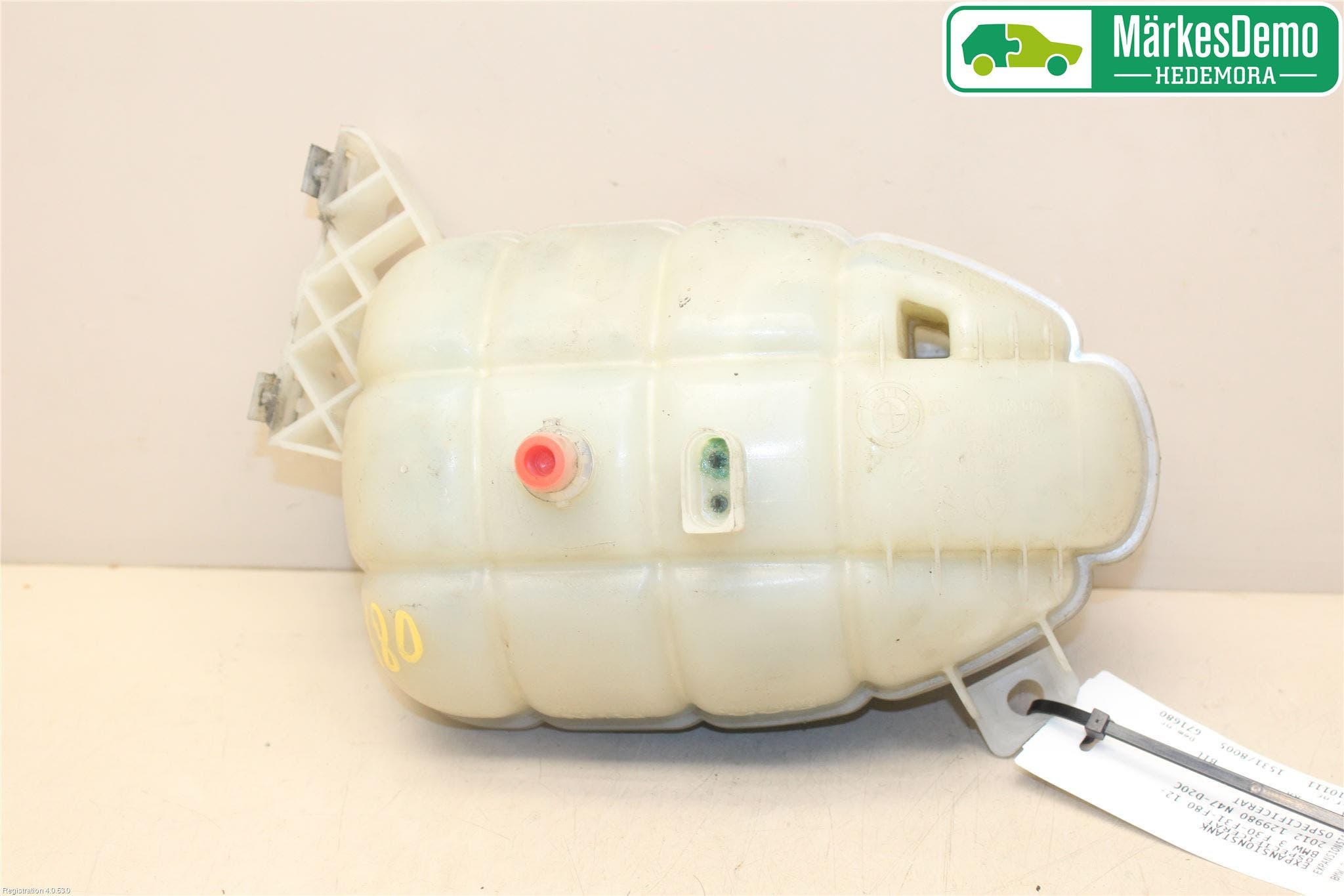 BMW 3 F30/F31/F80 12-19 Expansionstank