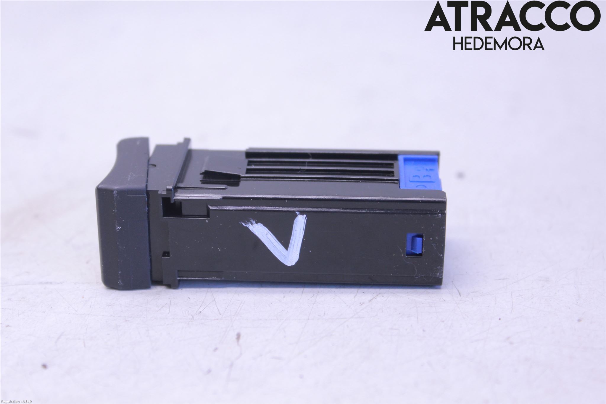 Toyota RAV4 19- Strömställare Stolvärme