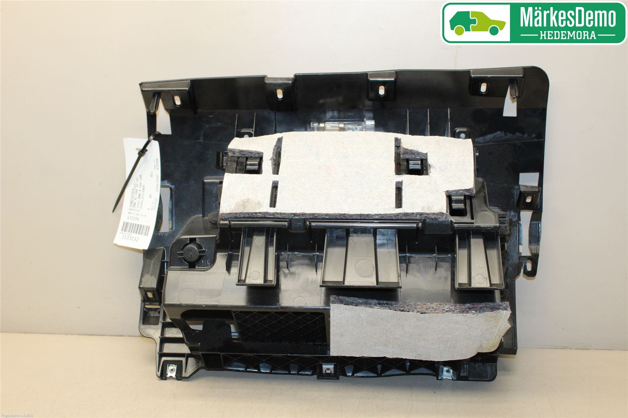 BMW X1 E84 10-15 Handskfack