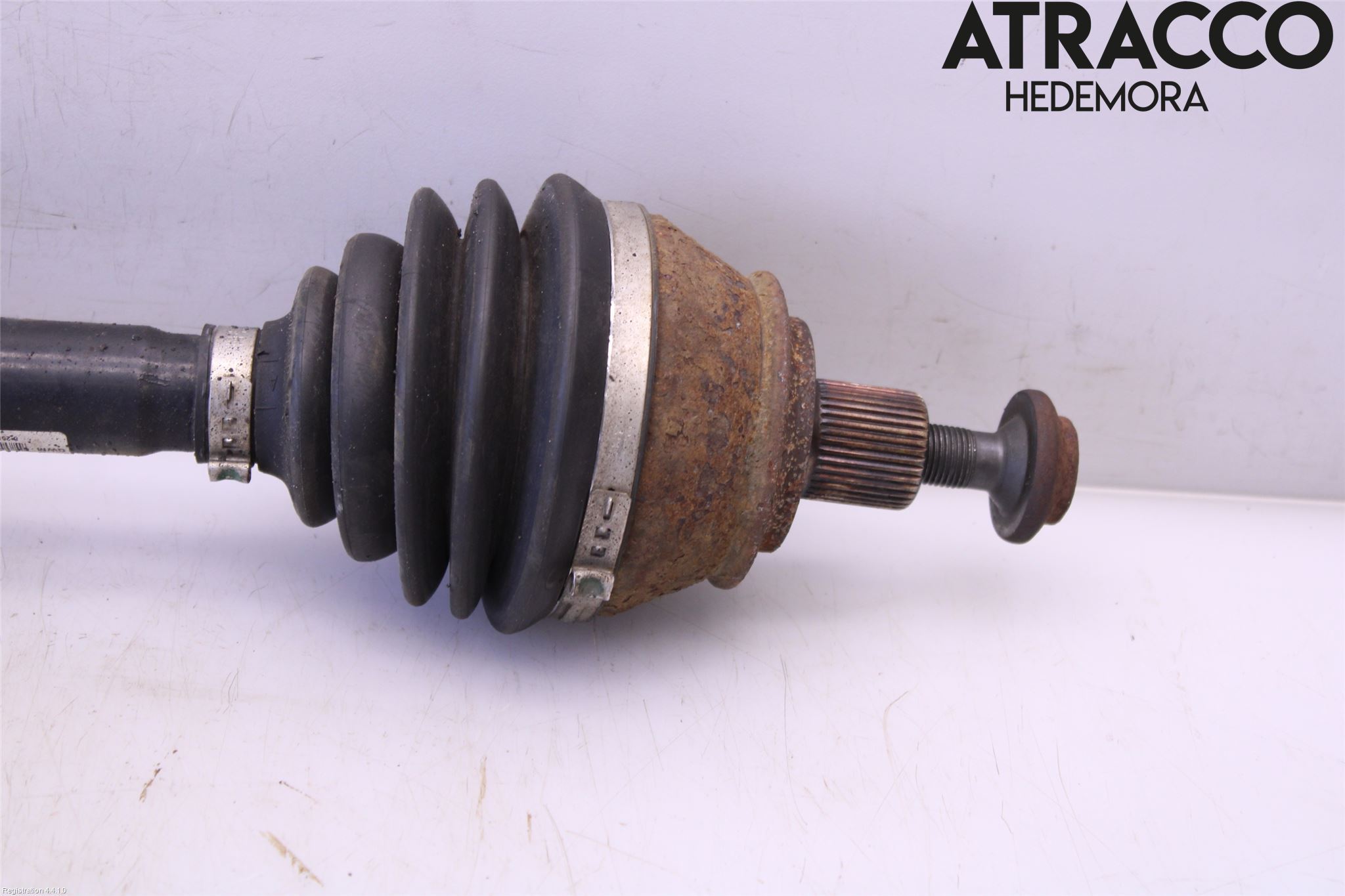 Audi A6/S6     05-11 Drivaxel Fram Vänster