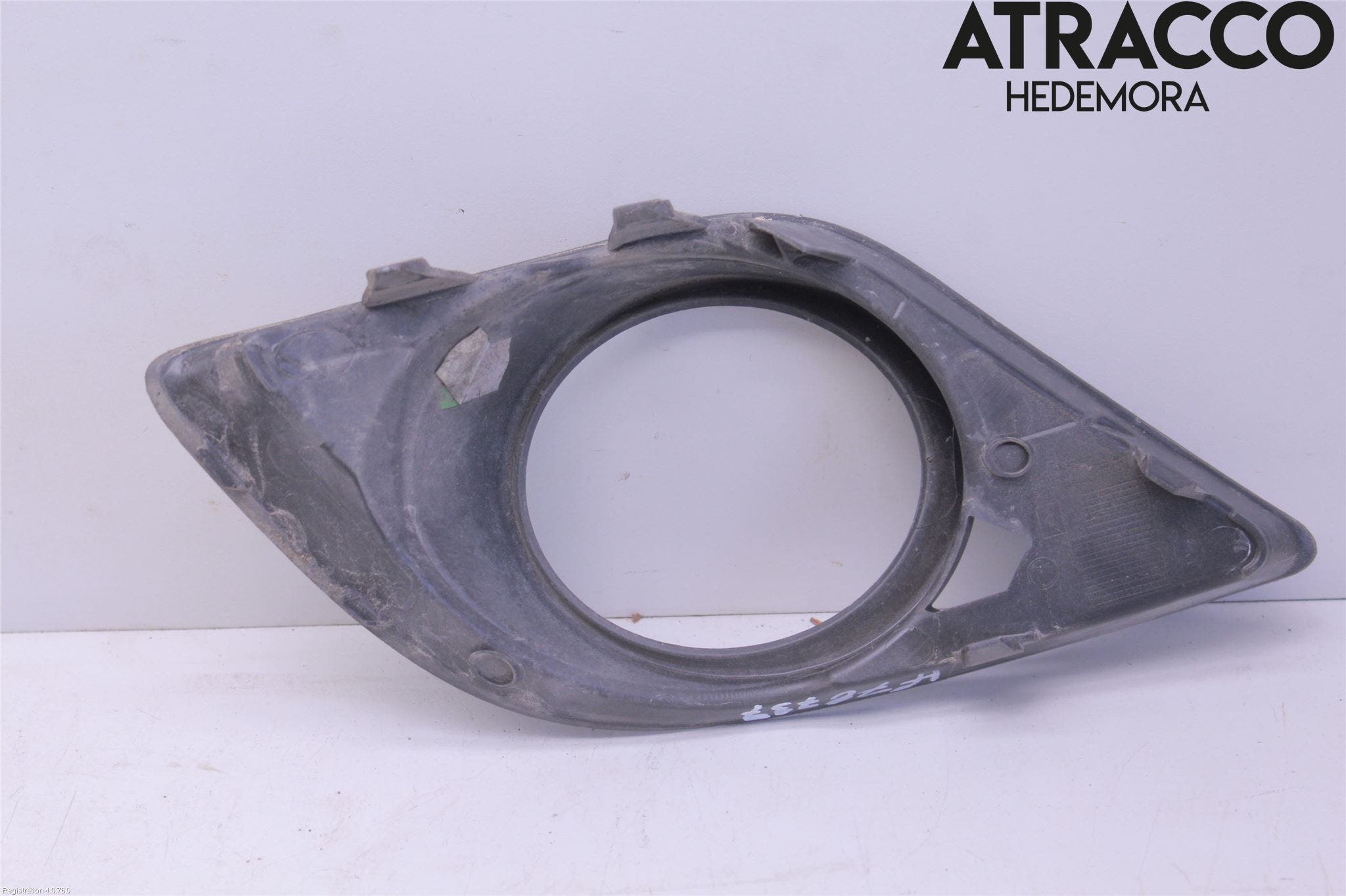 Skoda FABIA 07-14 Dimljussarg Fram