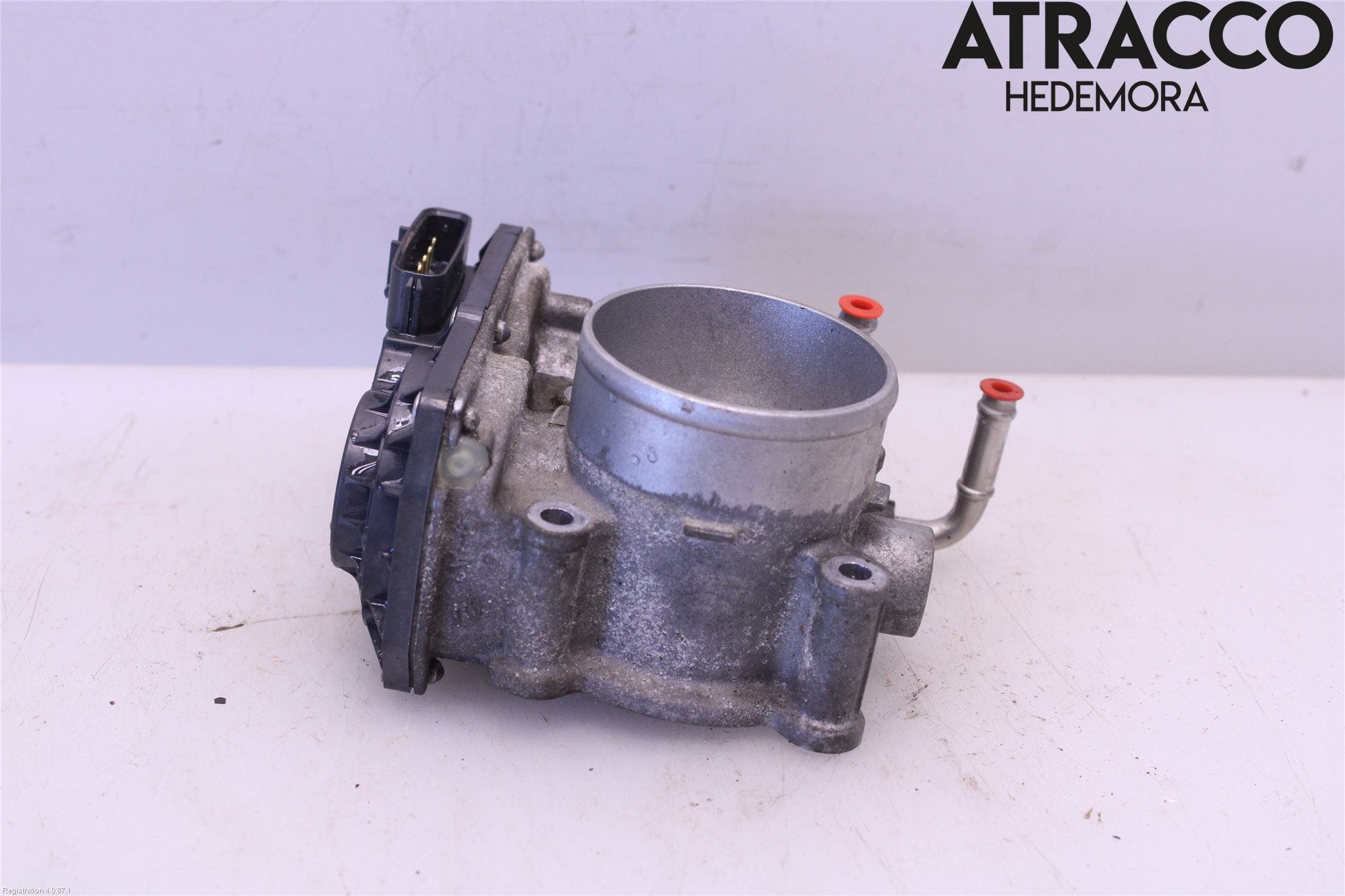 Toyota RAV4 13-18 Injspjällhus