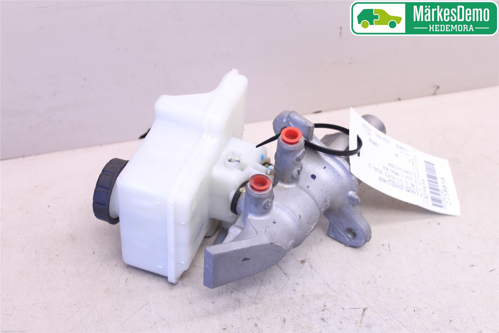 Mercedes-Benz MB GL/GLS-KLASS (X166) 12-19 Broms Huvudcylinder