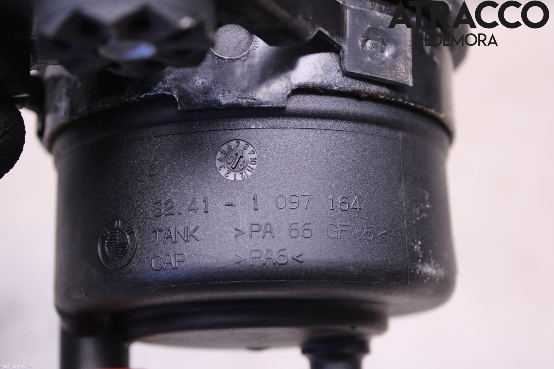 BMW 3 E90/91 SED/TOU 05-12 Styrservooljebehållare