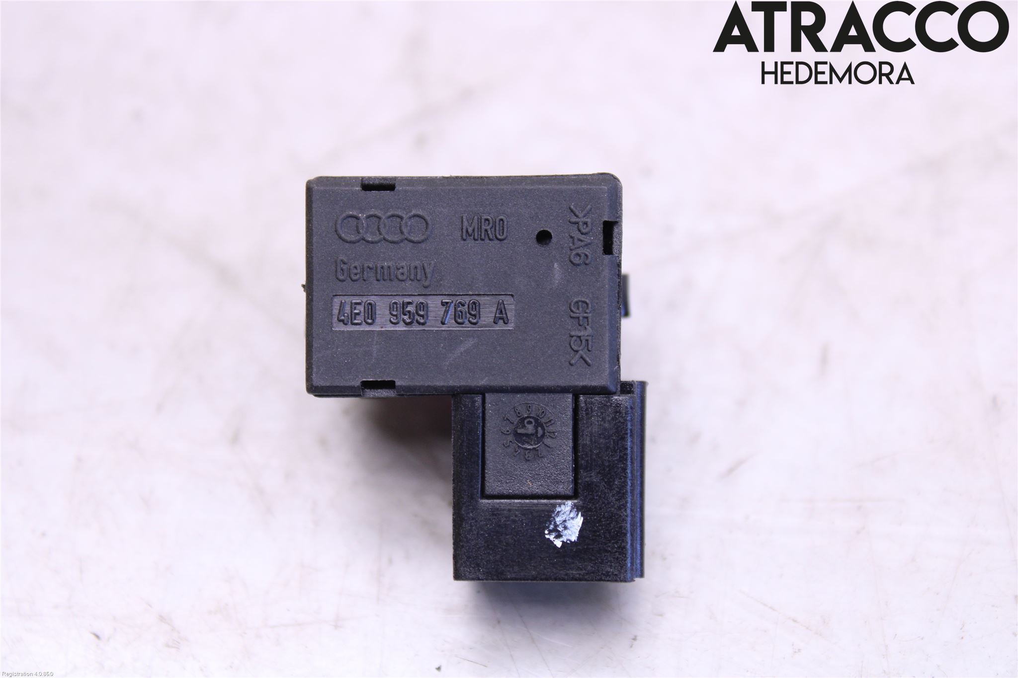 Audi A8/S8 4E  02-09 Strömställare Stolminne