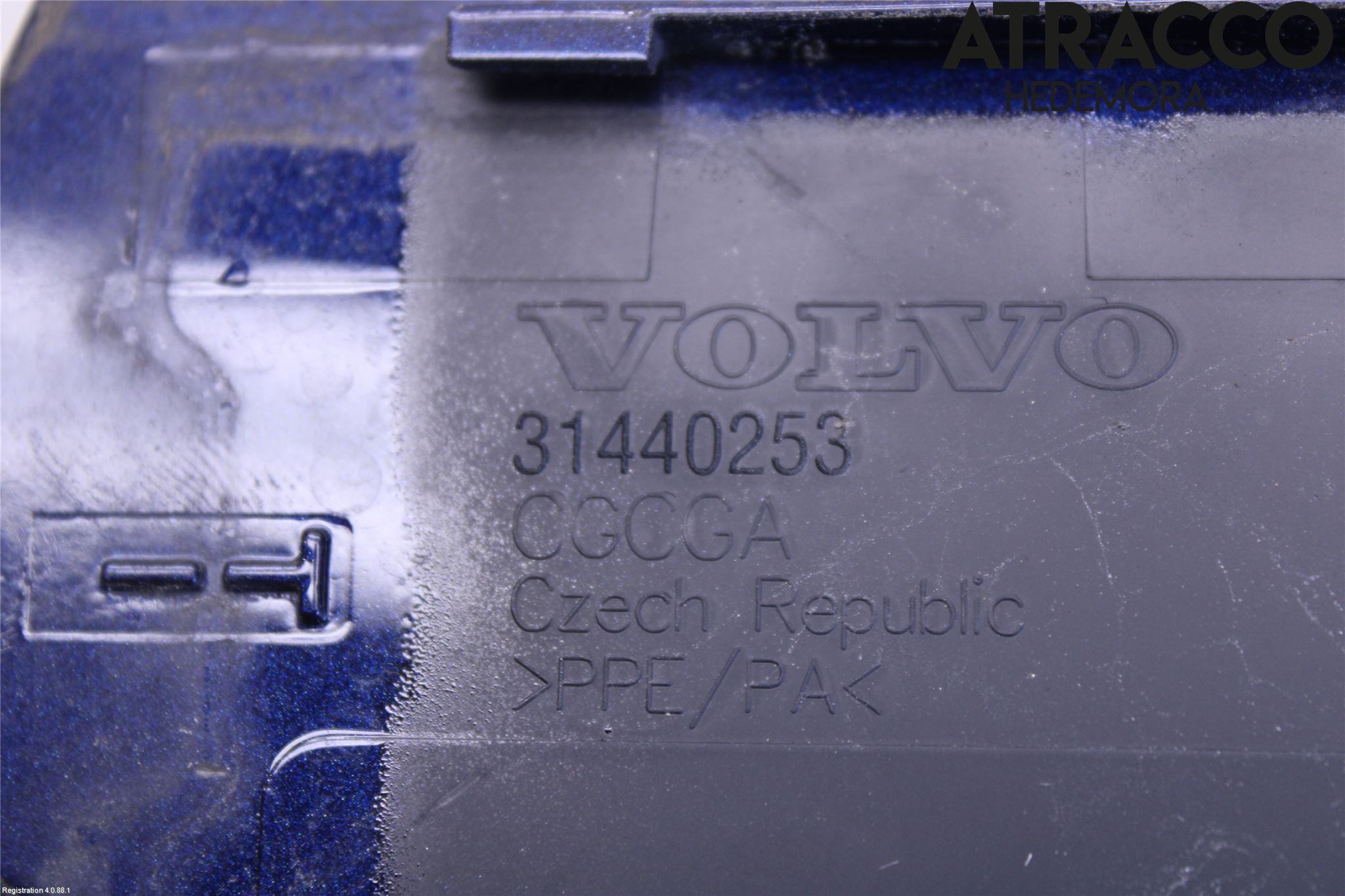 Volvo V40 CROSS COUNTRY 13-19 Tanklucka