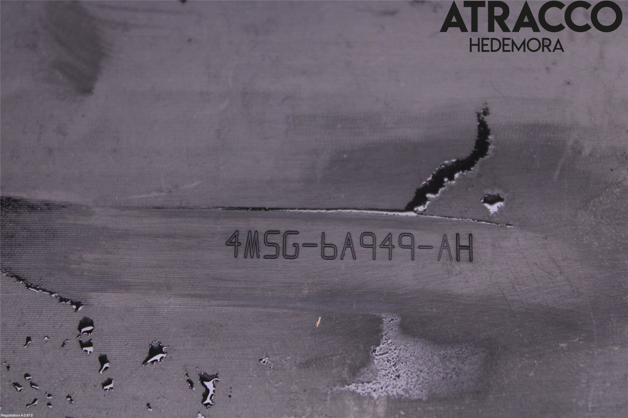 Ford FOCUS     04-07 Motorkåpa