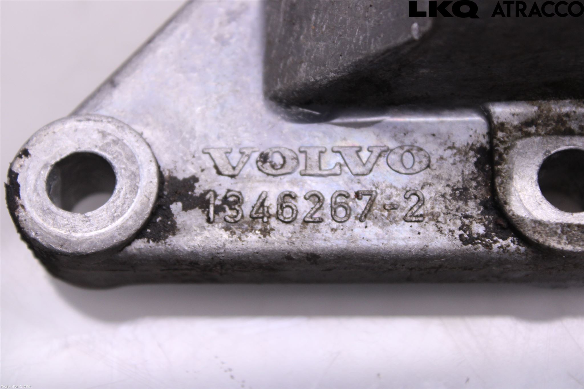 Volvo 740 88-92 Styrservopumpsfäste