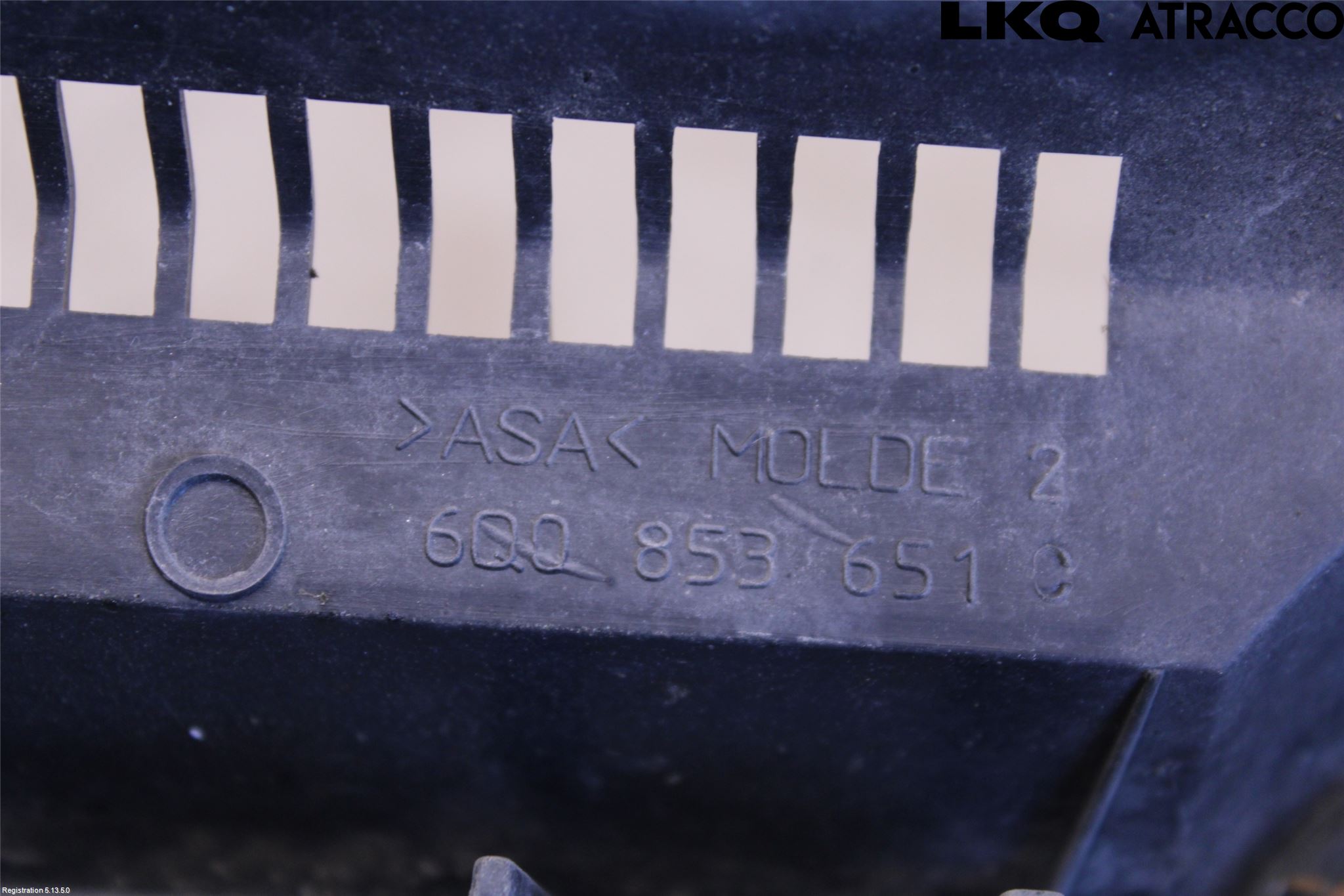 Volkswagen VW POLO 02-05 Grill Komp