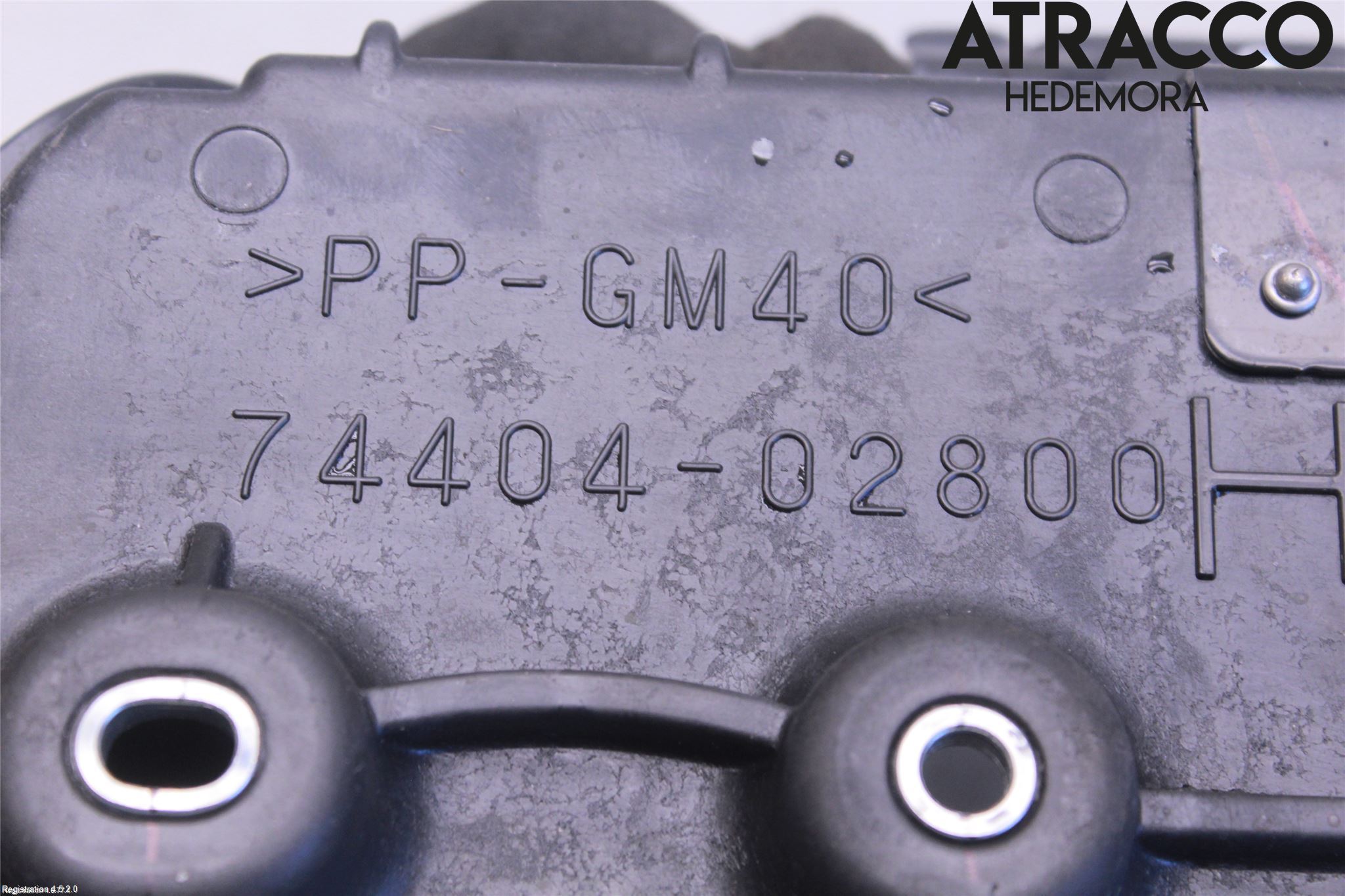 Toyota C-HR 16-23 Batterilåda-Fäste-Hållare