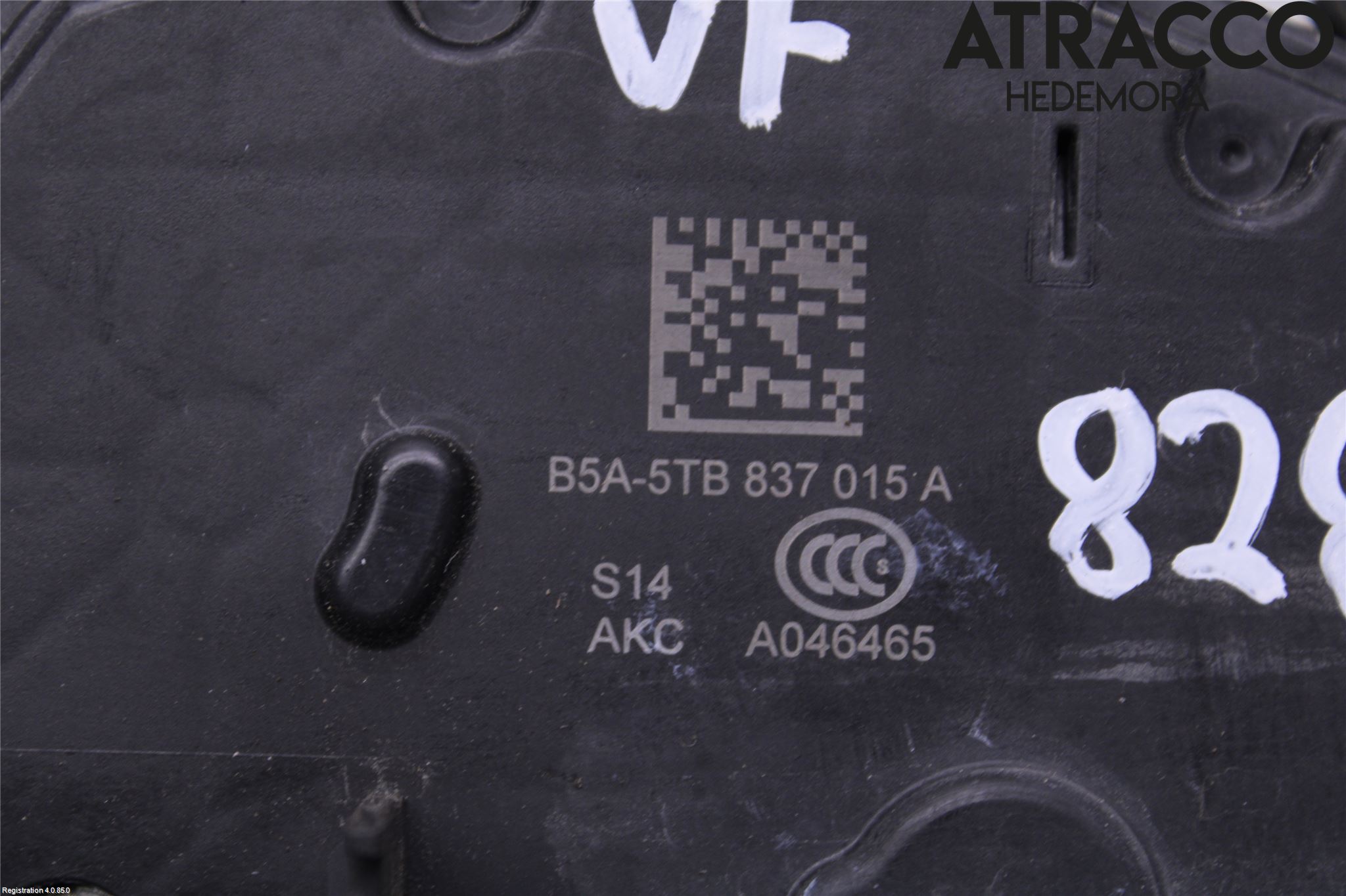 Volkswagen VW CADDY 16-20 Låskista-Dörrlås