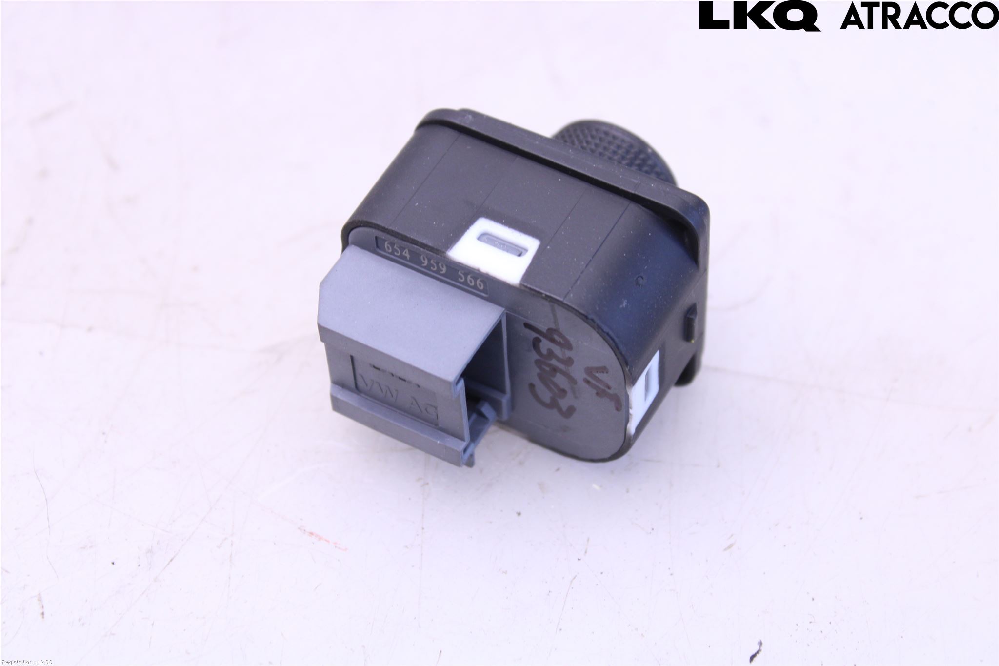 Skoda SCALA 19- Strömställare Spegel