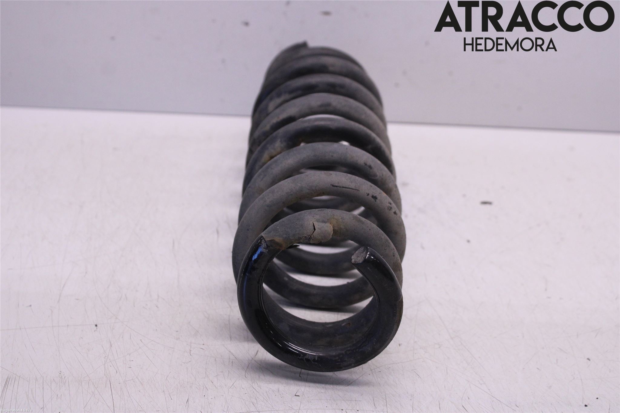 BMW 1 E87/81 5D/3D 03-11 Fjäder Bak