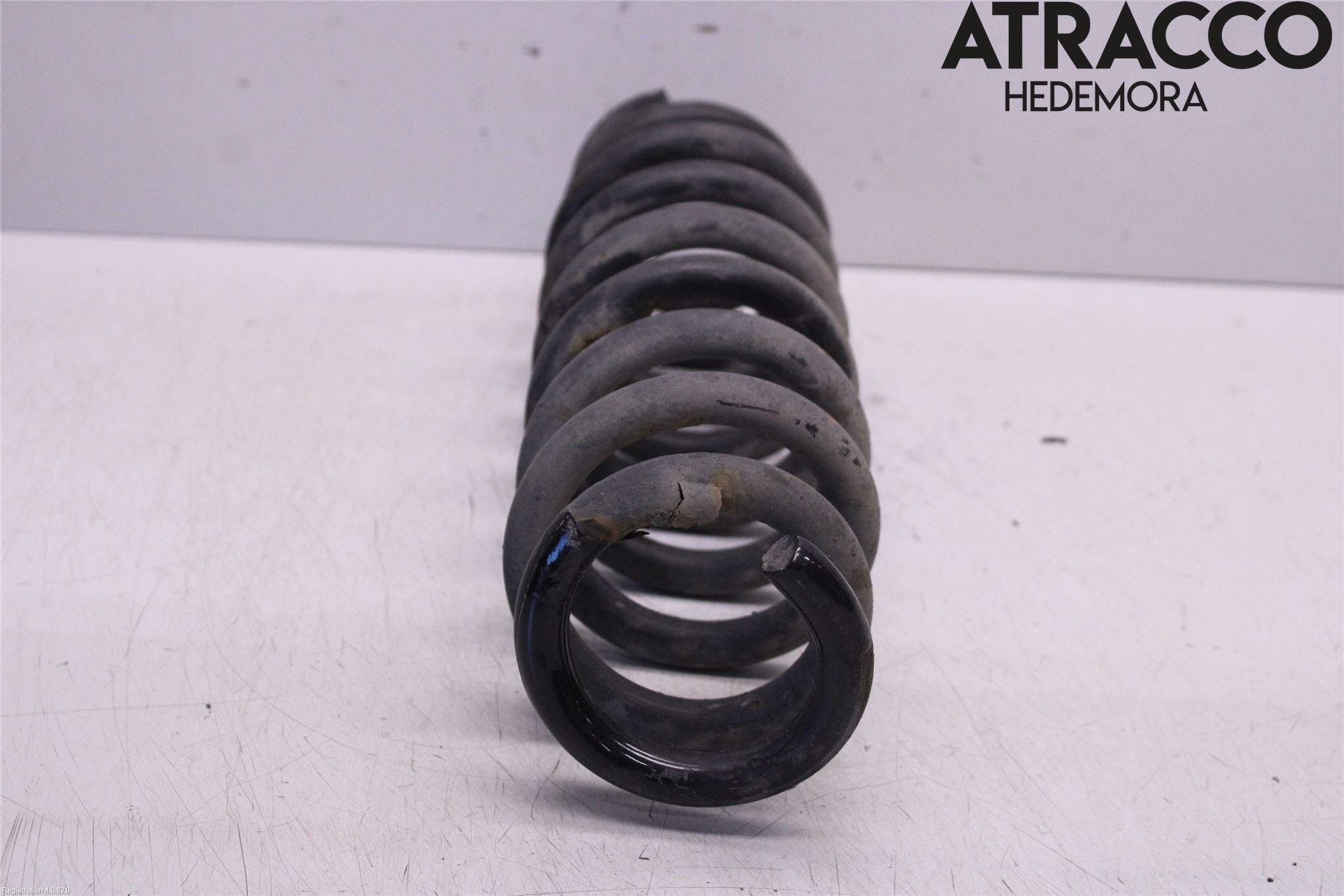 BMW 1 E87/81 5D/3D 03-11 Fjäder Bak