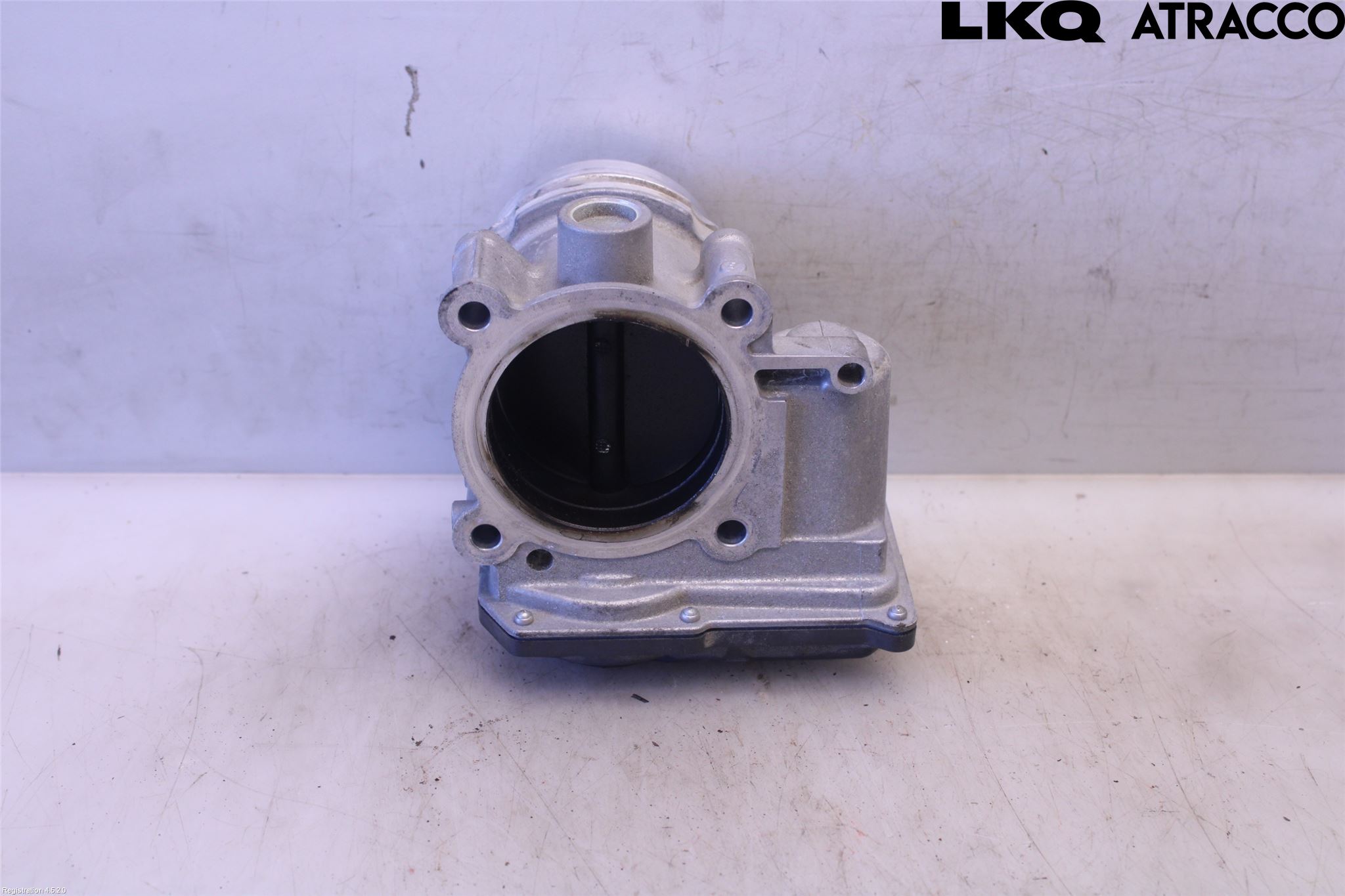 Volvo V40 12-19 Injspjällhus