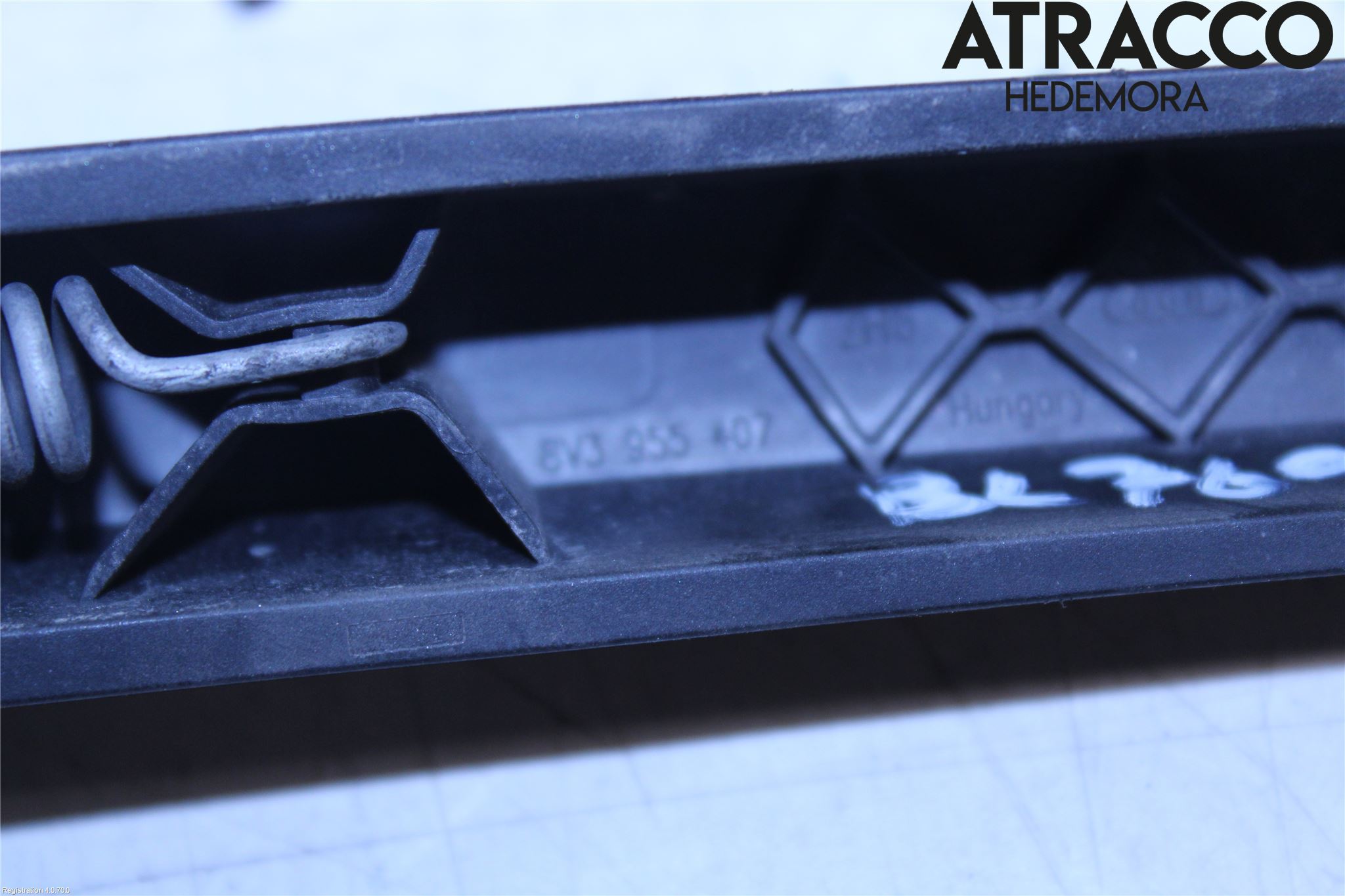 Audi A3/S3 8V 13-20 Torkararm-Bakruta