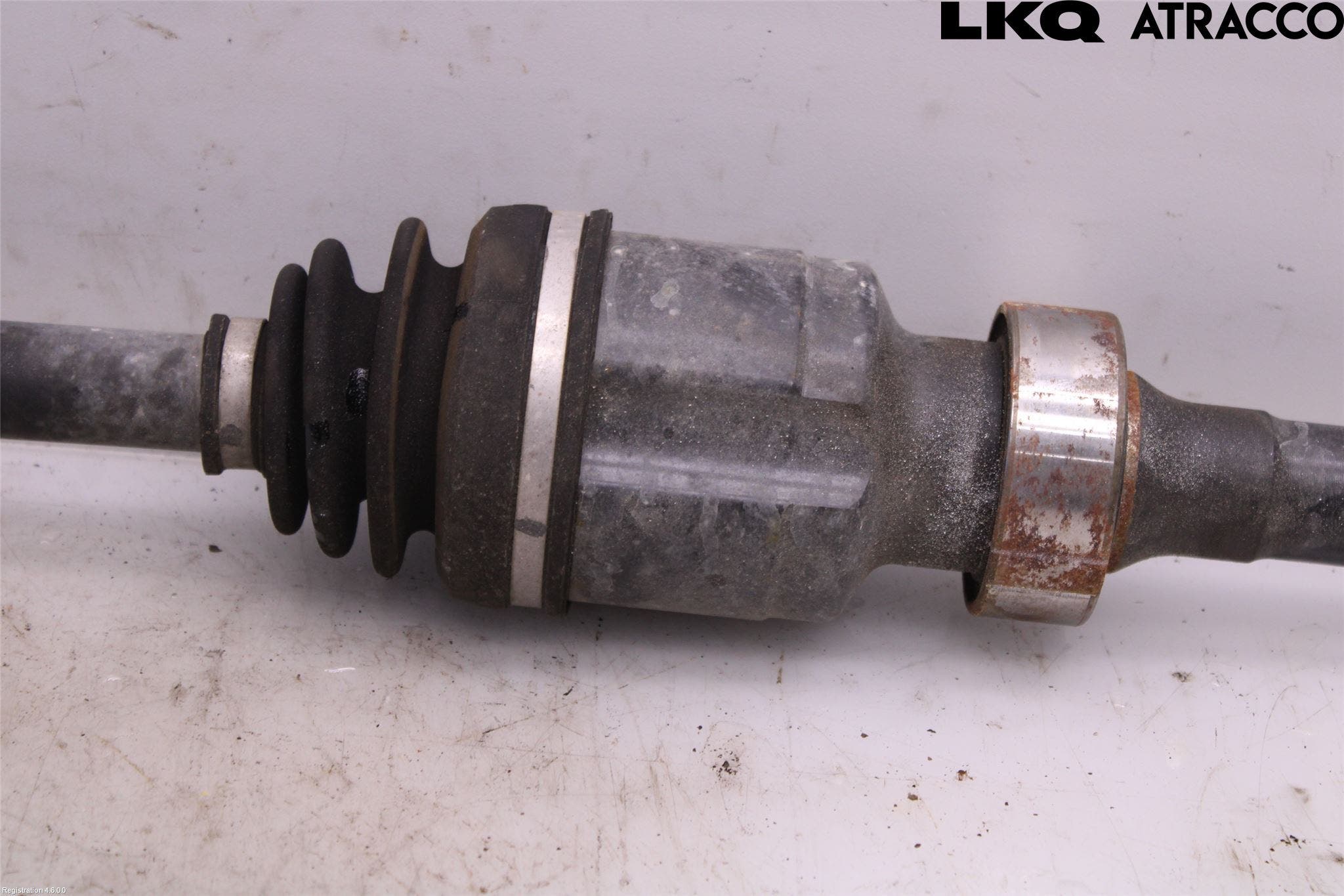 Mazda CX-30 20- Drivaxel Fram Höger