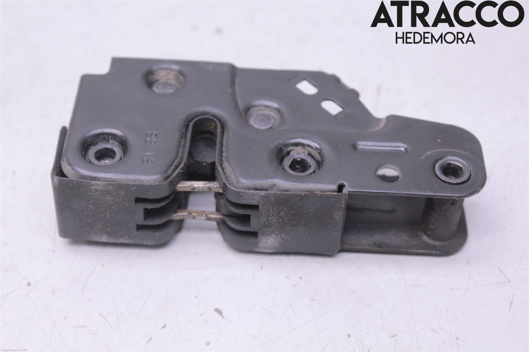 Audi A4 12-15 Huvlås