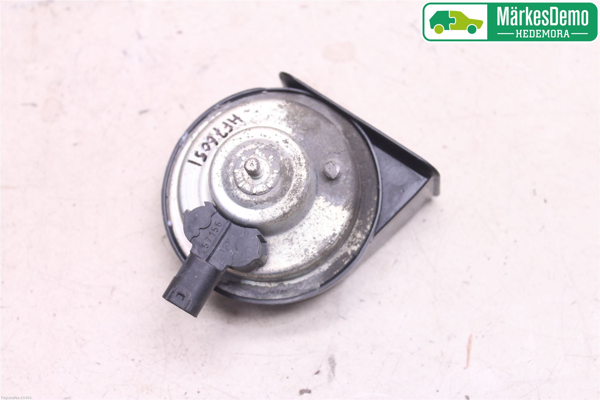 BMW 3 E90/91 SED/TOU 05-12 Signalhorn