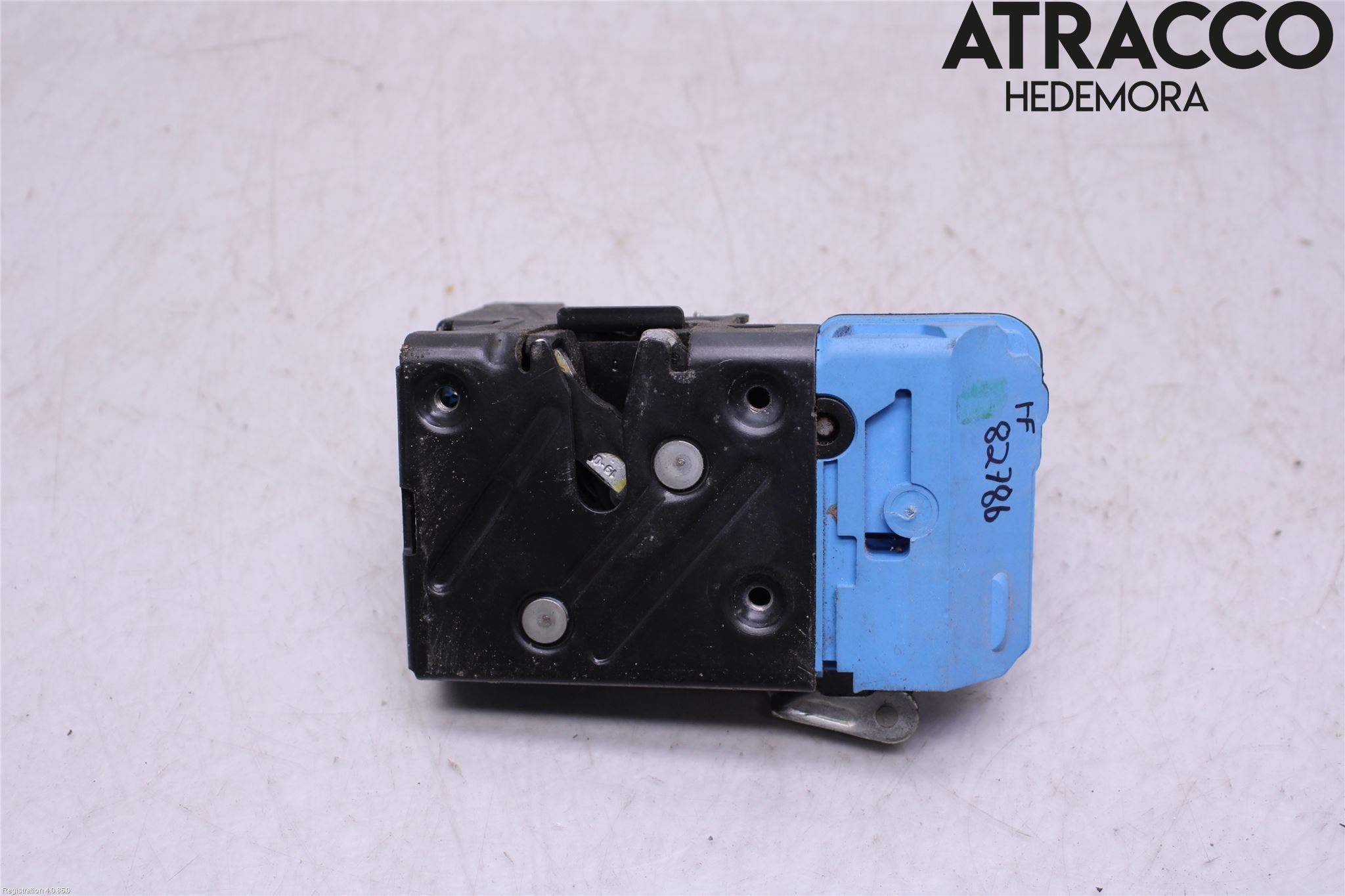 Volvo V70 05-08 Låskista-Dörrlås