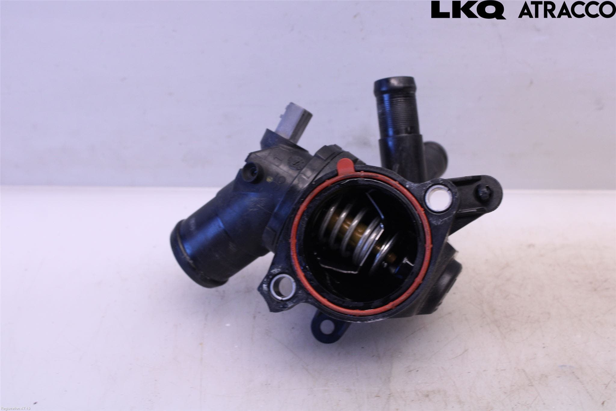 Nissan QASHQAI 14-17 Termostathus-Lock