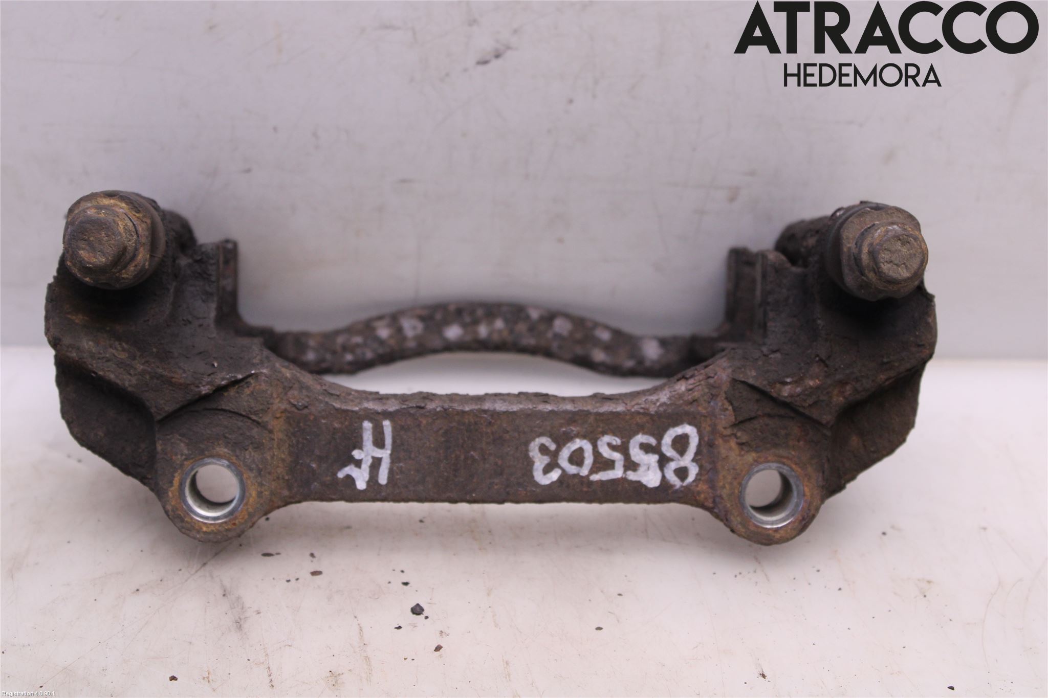 Opel VIVARO 01-14 Bromsokshållare