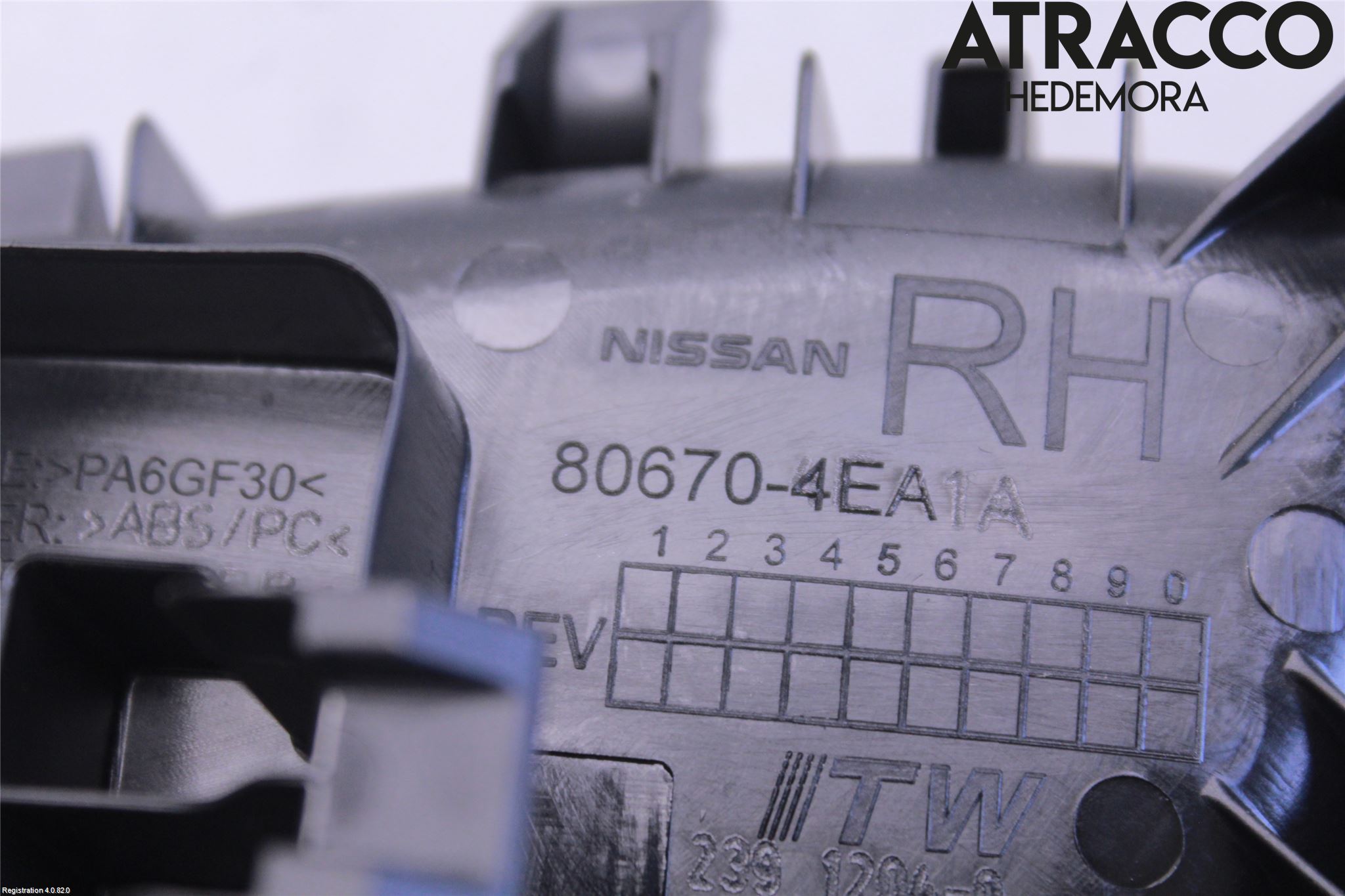 Nissan NAVARA, TREK-1 17-21 Dörrhandtag Inre Hö