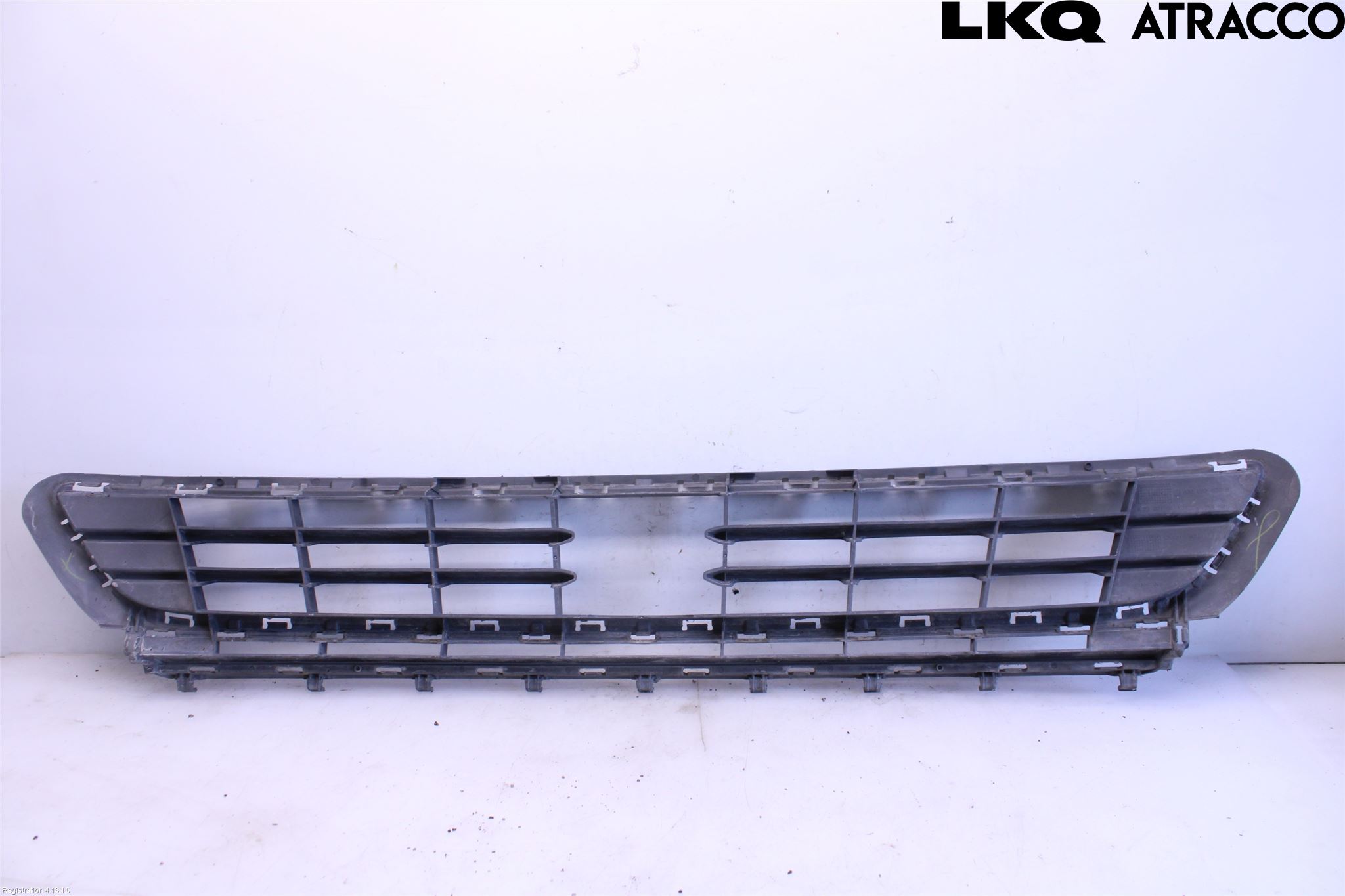 Volkswagen VW GOLF / E-GOLF VII 13-20 Grilldel Mitt