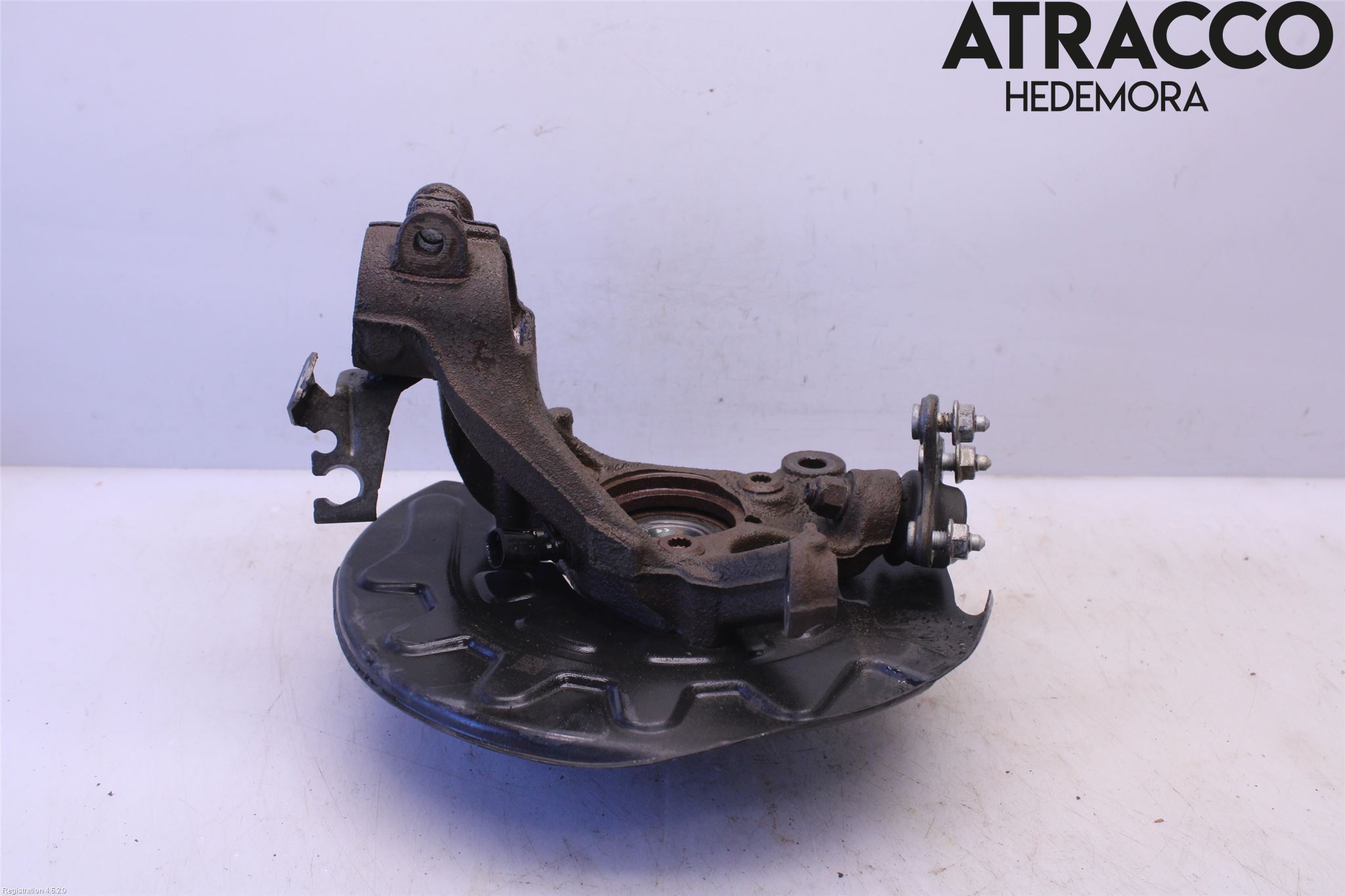 Audi Q2/SQ2 17- Styrspindel Lagerhus Vä