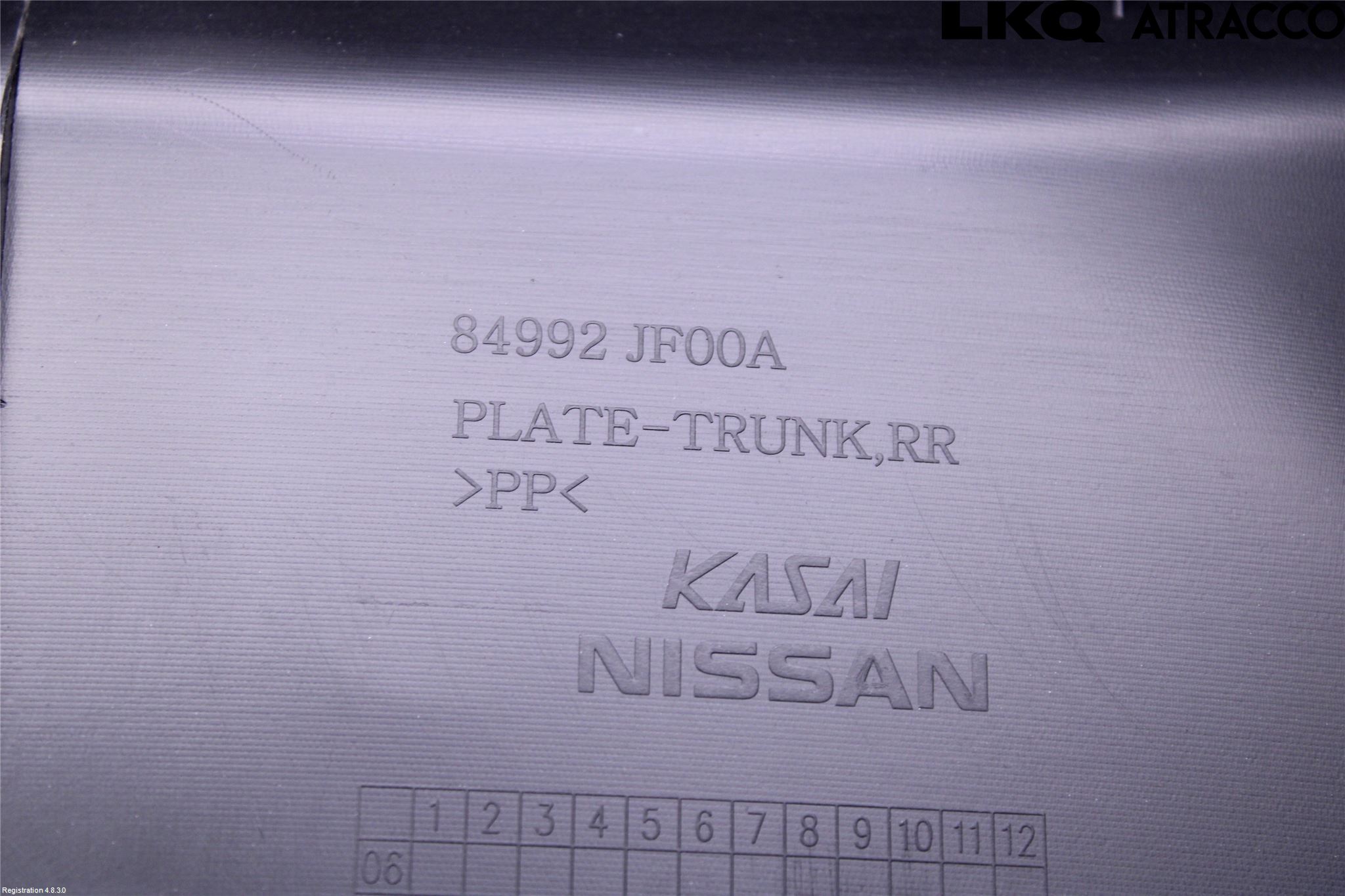 Nissan GT-R Inredning Bakluckeklädsel