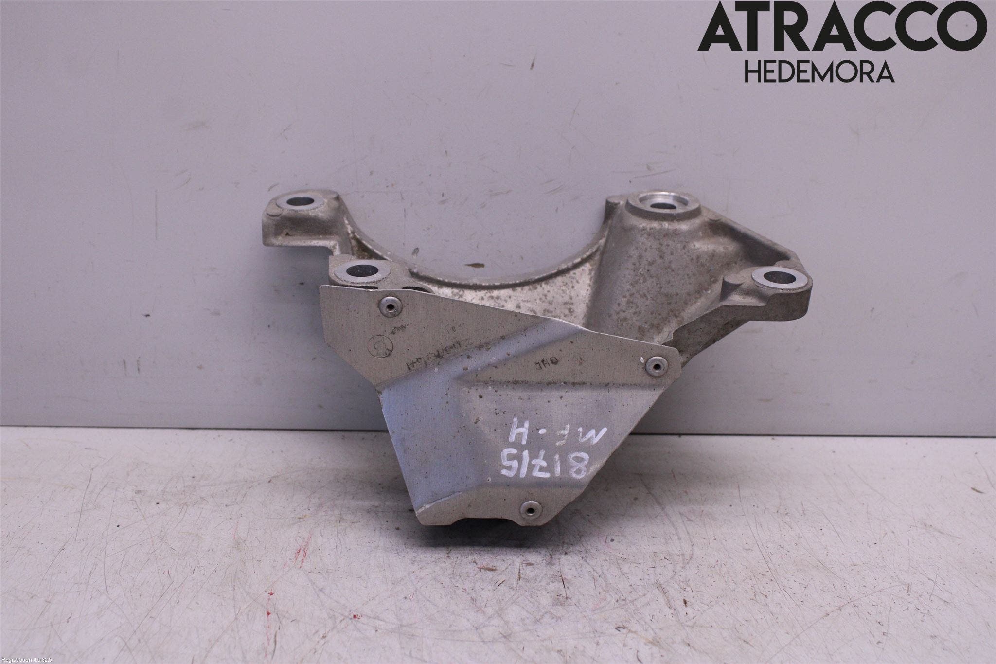 BMW 5 F10/F11/F18 09-17 Motorfäste