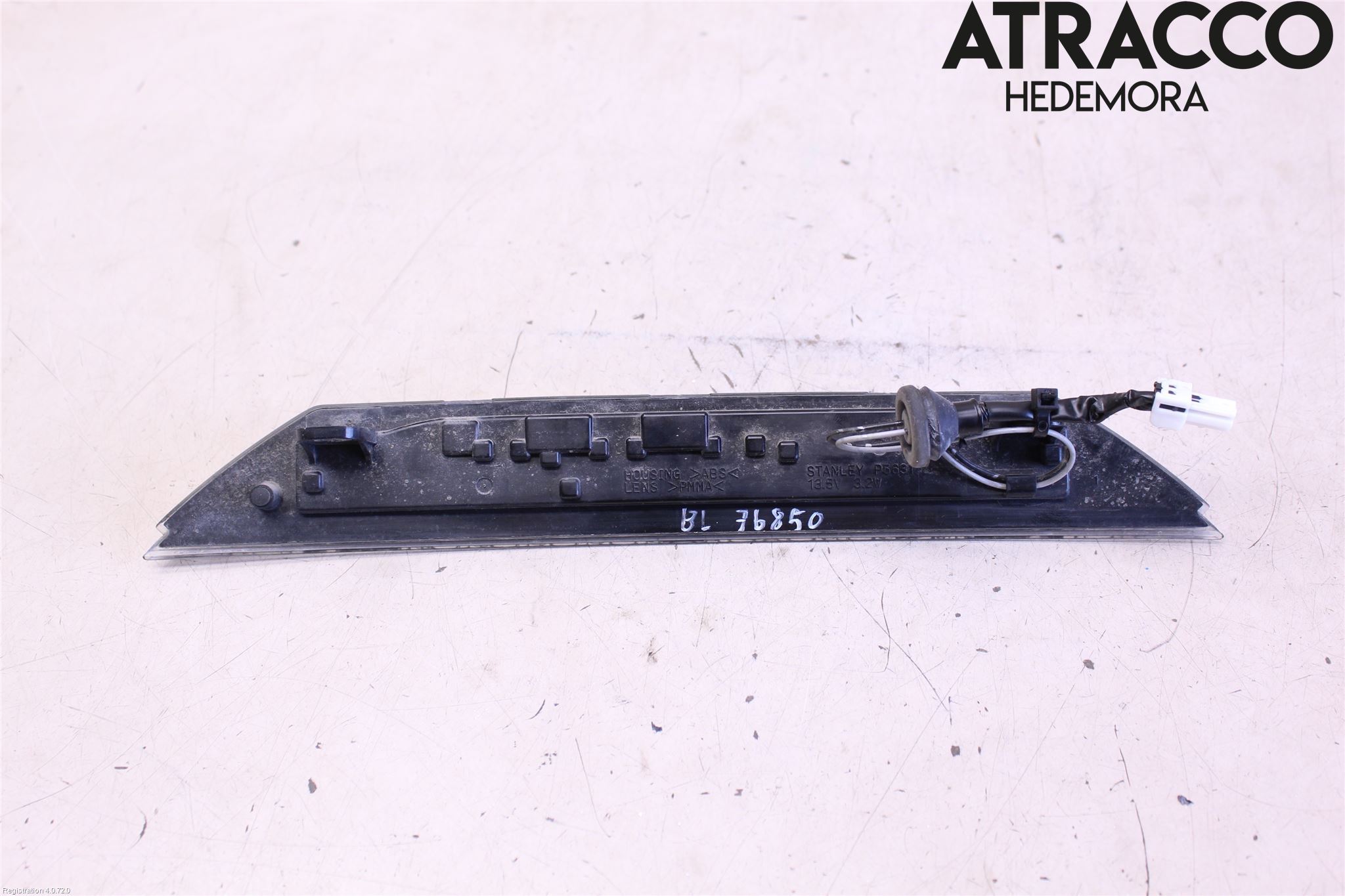 Mitsubishi OUTLANDER 07-12 Bromsljus Bakruta