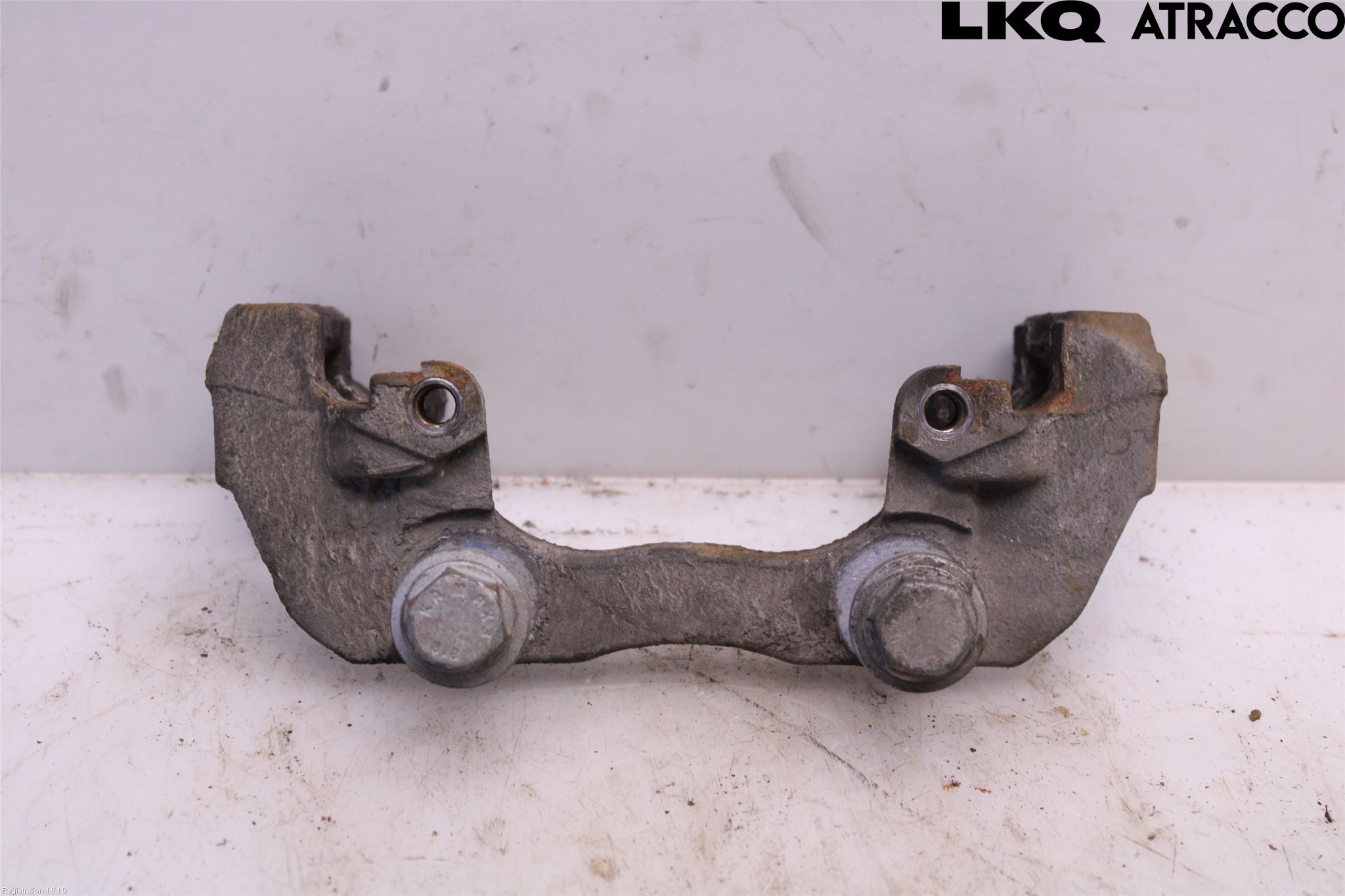 Volvo V40 12-19 Bromsokshållare