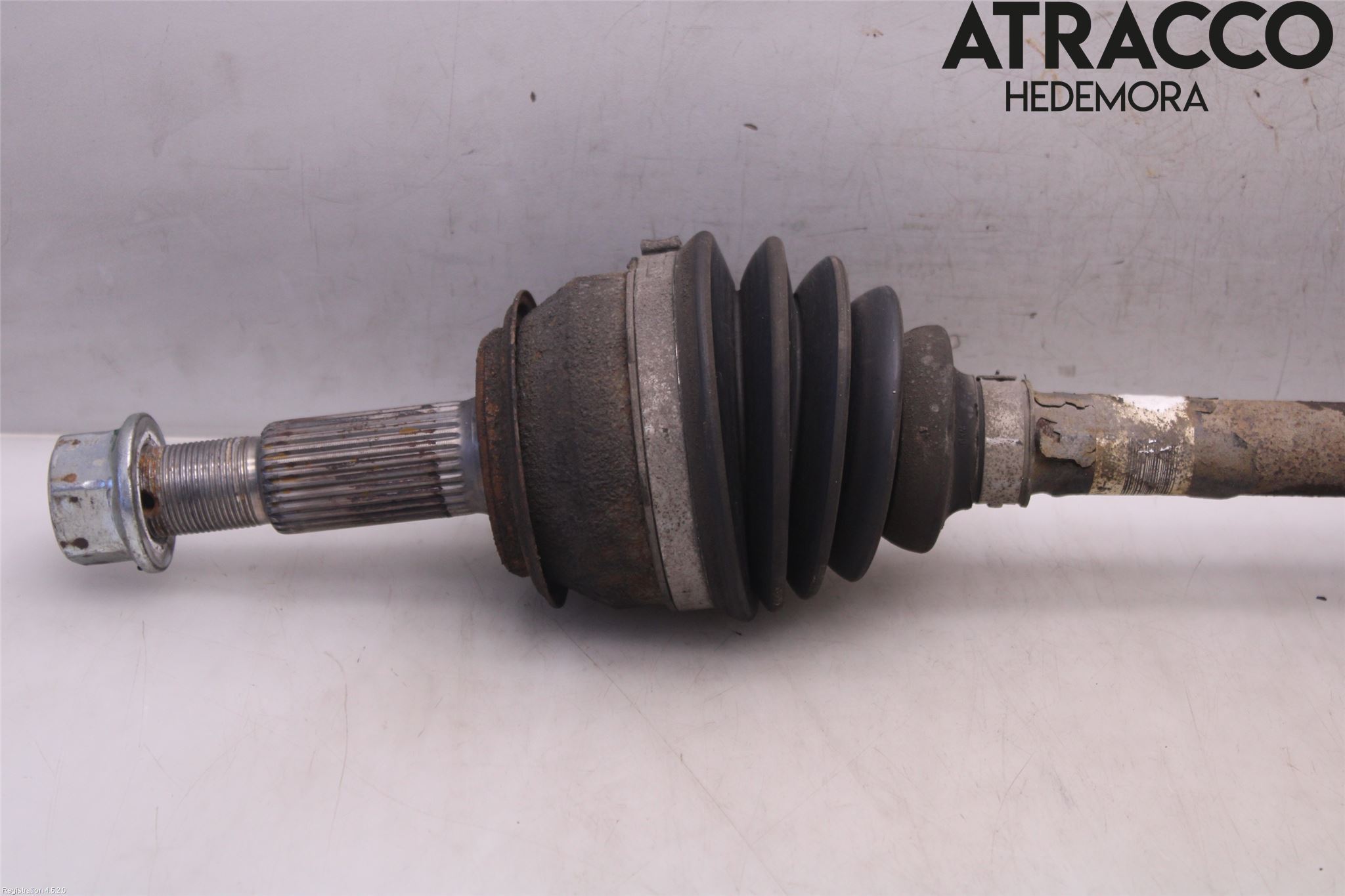 Nissan QASHQAI 14-17 Drivaxel Fram Vänster
