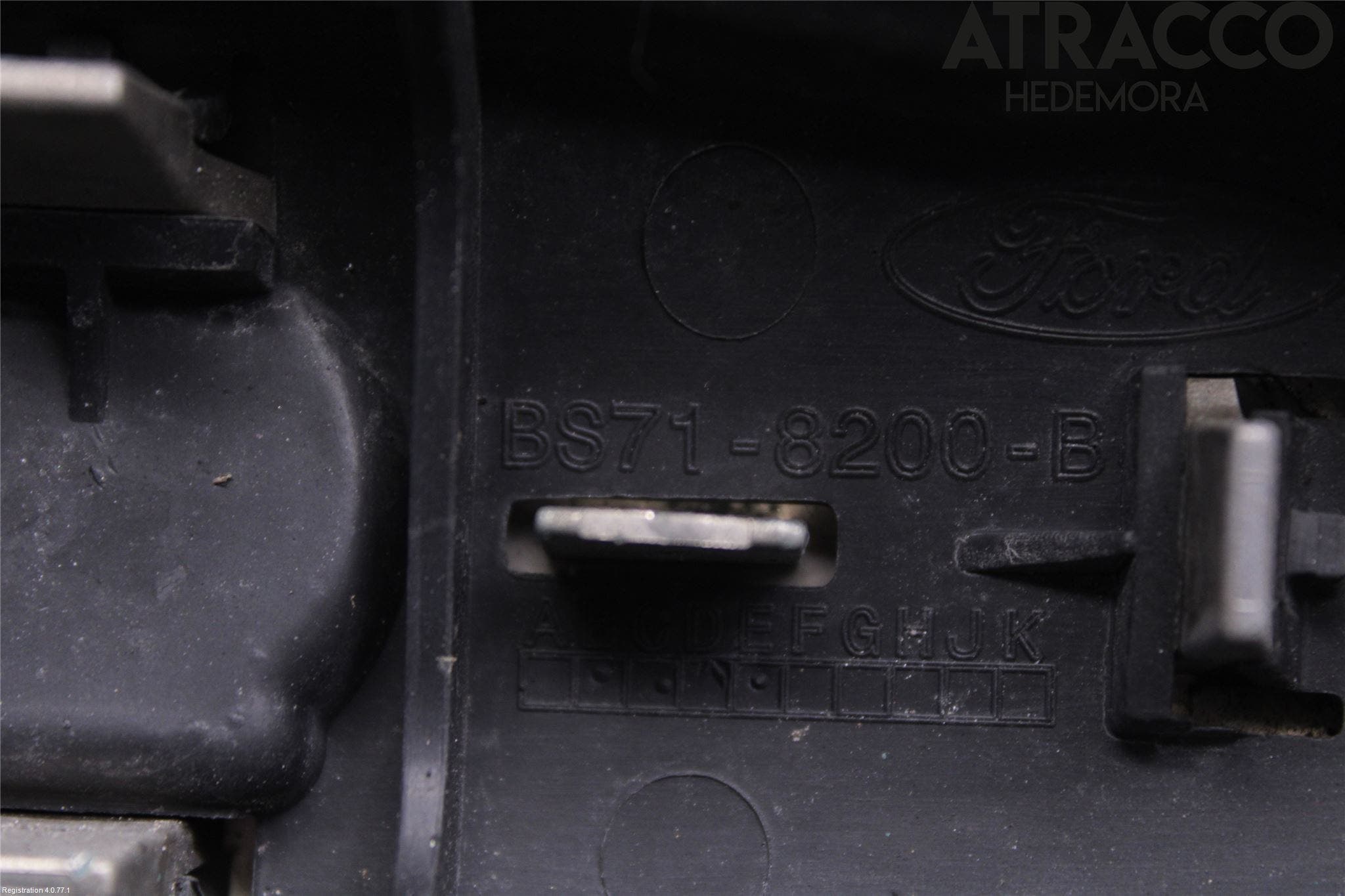 Ford MONDEO 07-15 Grill Komp